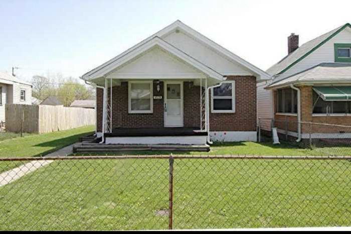 Photo of 851 S Pershing Avenue Indianapolis, IN 46221
