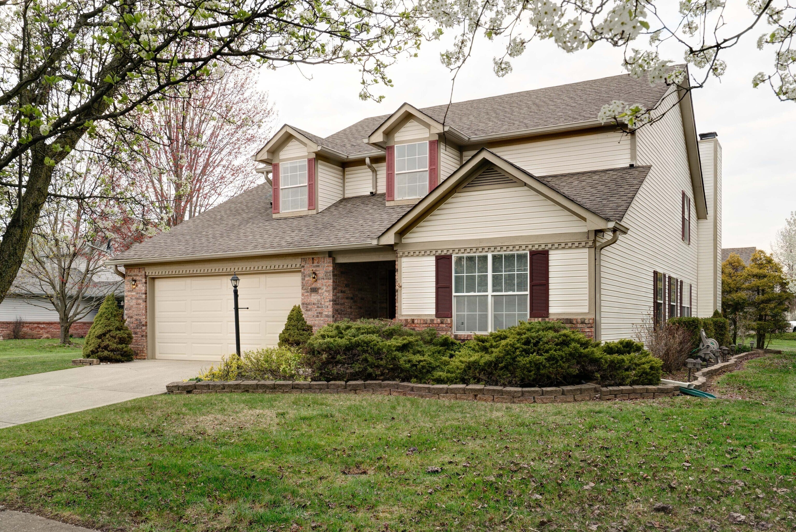 Photo of 6158 Oakbay Court Indianapolis, IN 46237