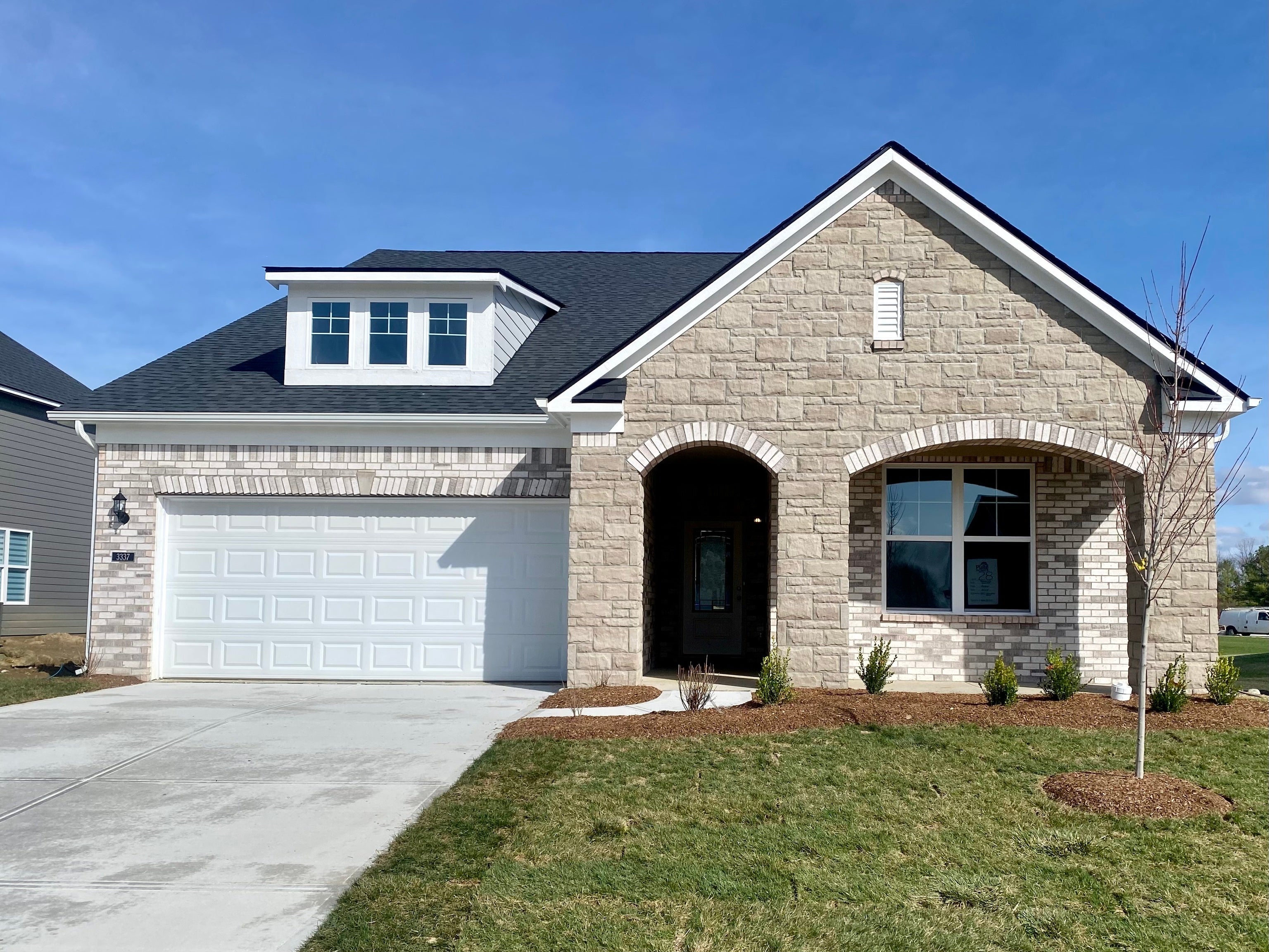 Photo of 3337 Sunnyvale Drive Brownsburg, IN 46112