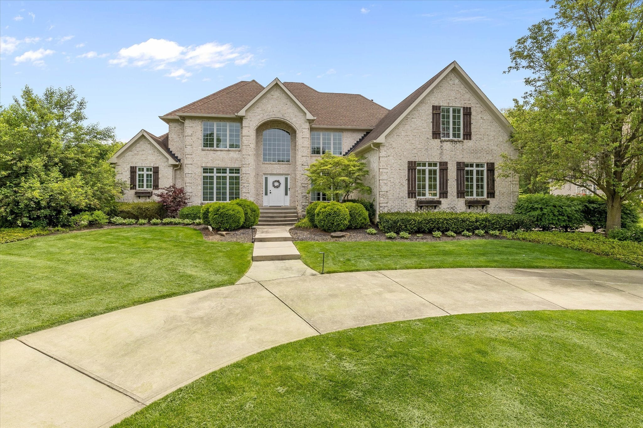 Photo of 12417 Brooks Crossing Fishers, IN 46037