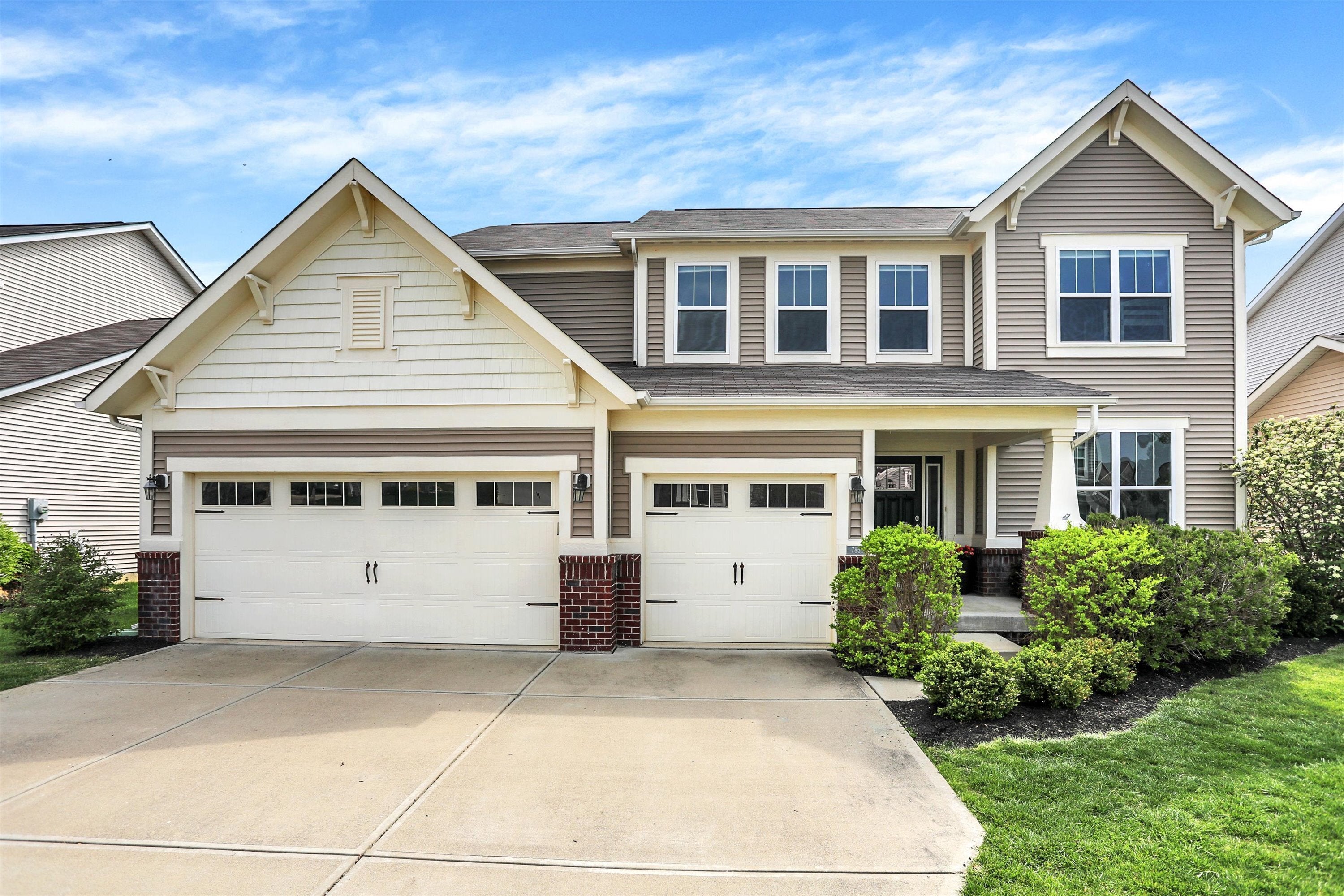 Photo of 7831 Gray Eagle Drive Zionsville, IN 46077