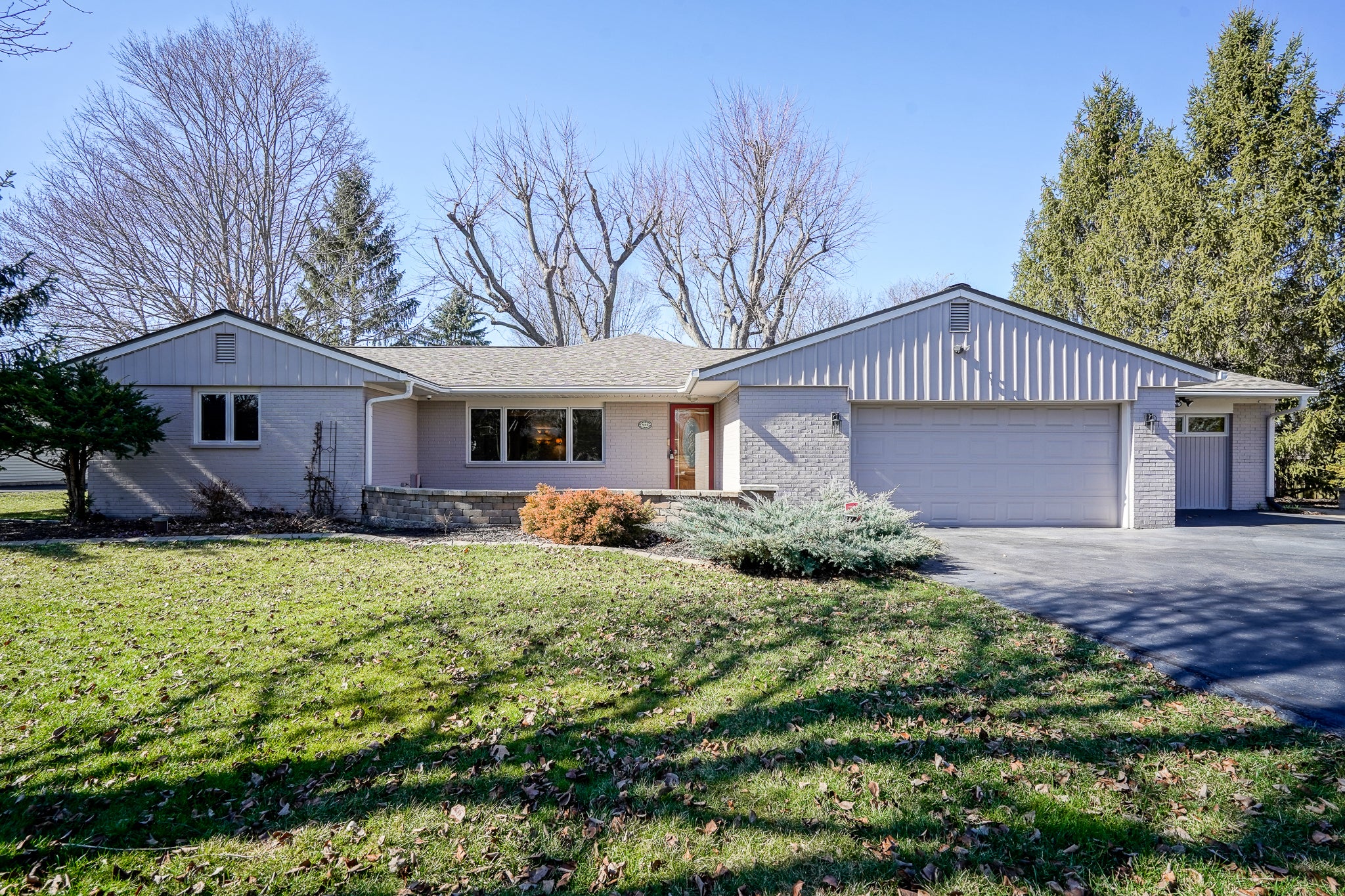 Photo of 8140 N Whittier Place Indianapolis, IN 46250