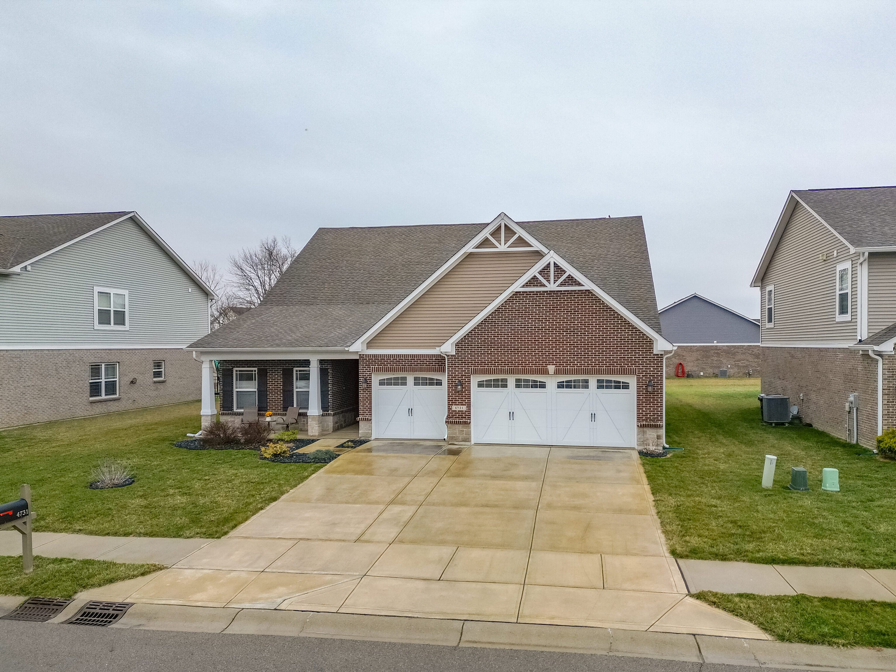 Photo of 4731 W Lawrence Way New Palestine, IN 46163