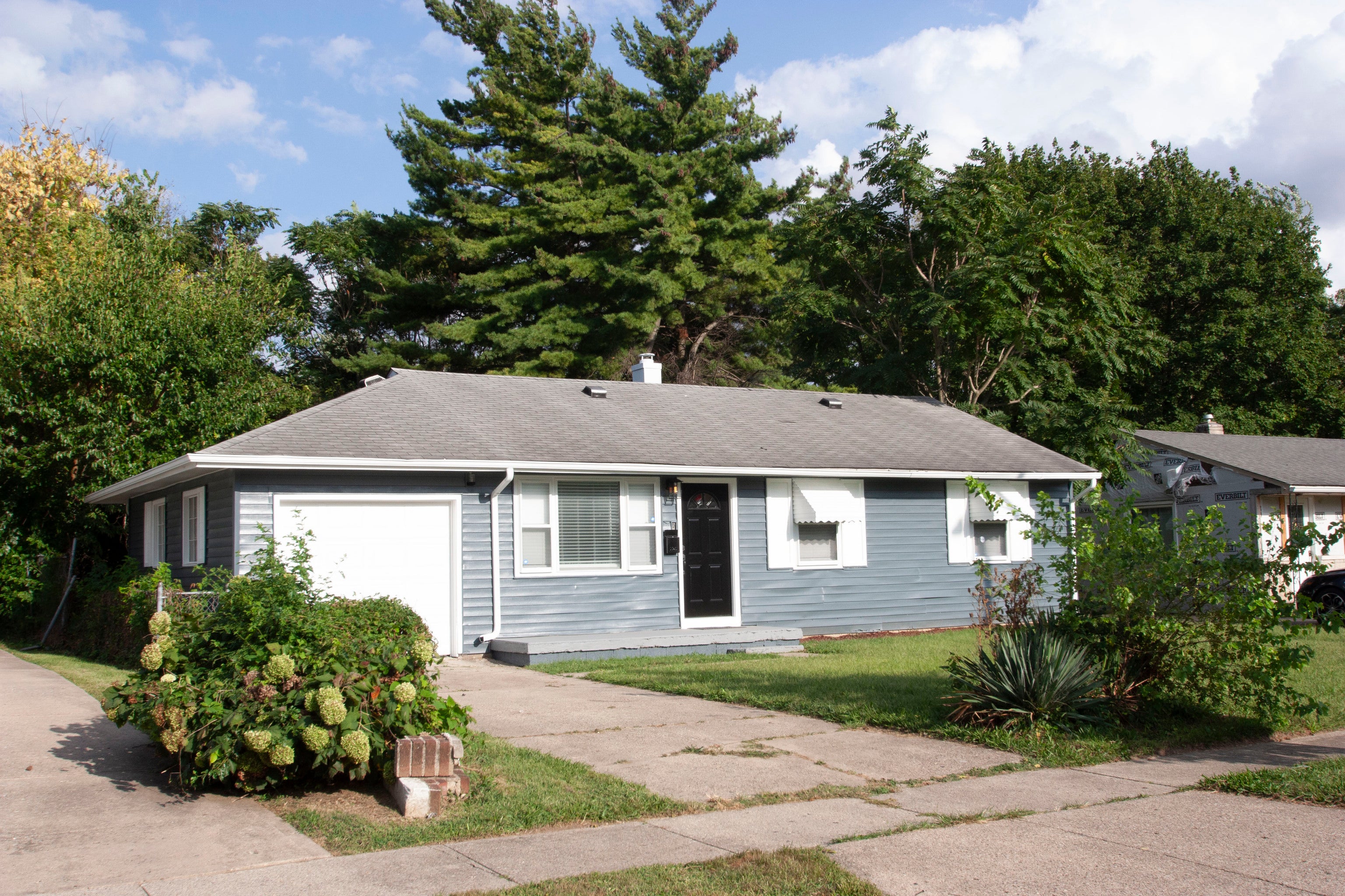 Photo of 3345 Hovey Street Indianapolis, IN 46218