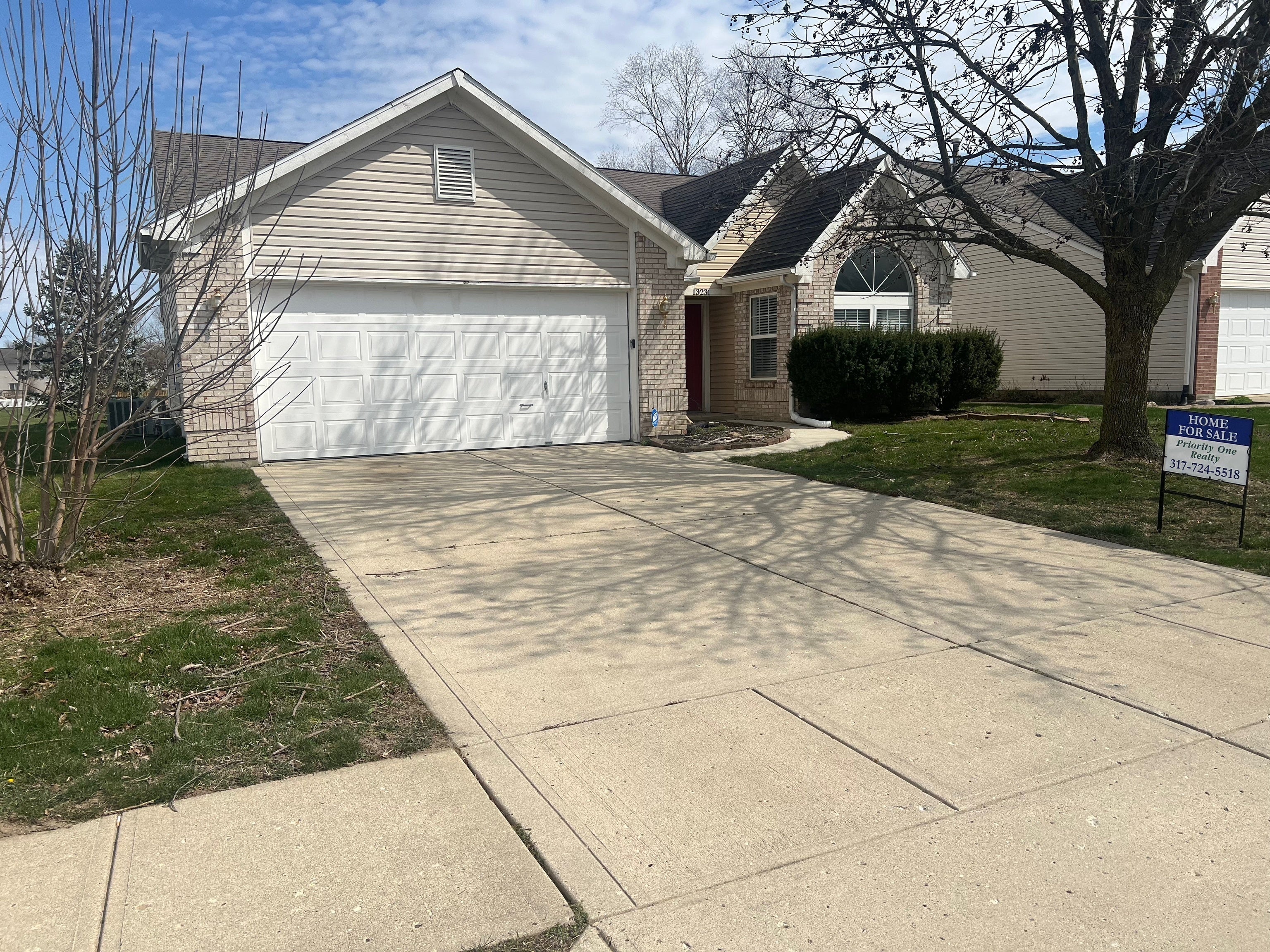 Photo of 13231 Sweet Briar Parkway Fishers, IN 46038