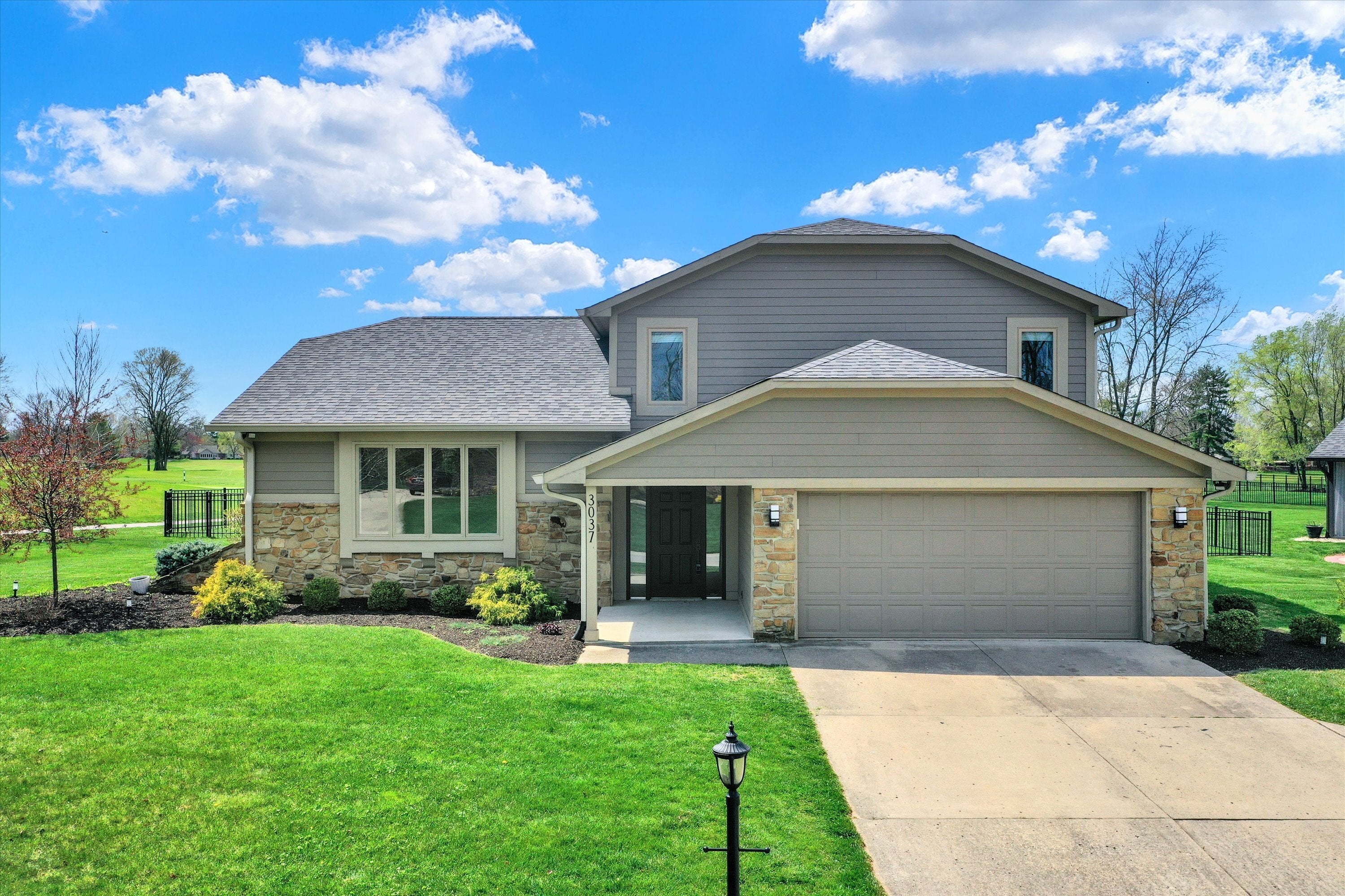Photo of 3037 Golfview Drive Greenwood, IN 46143