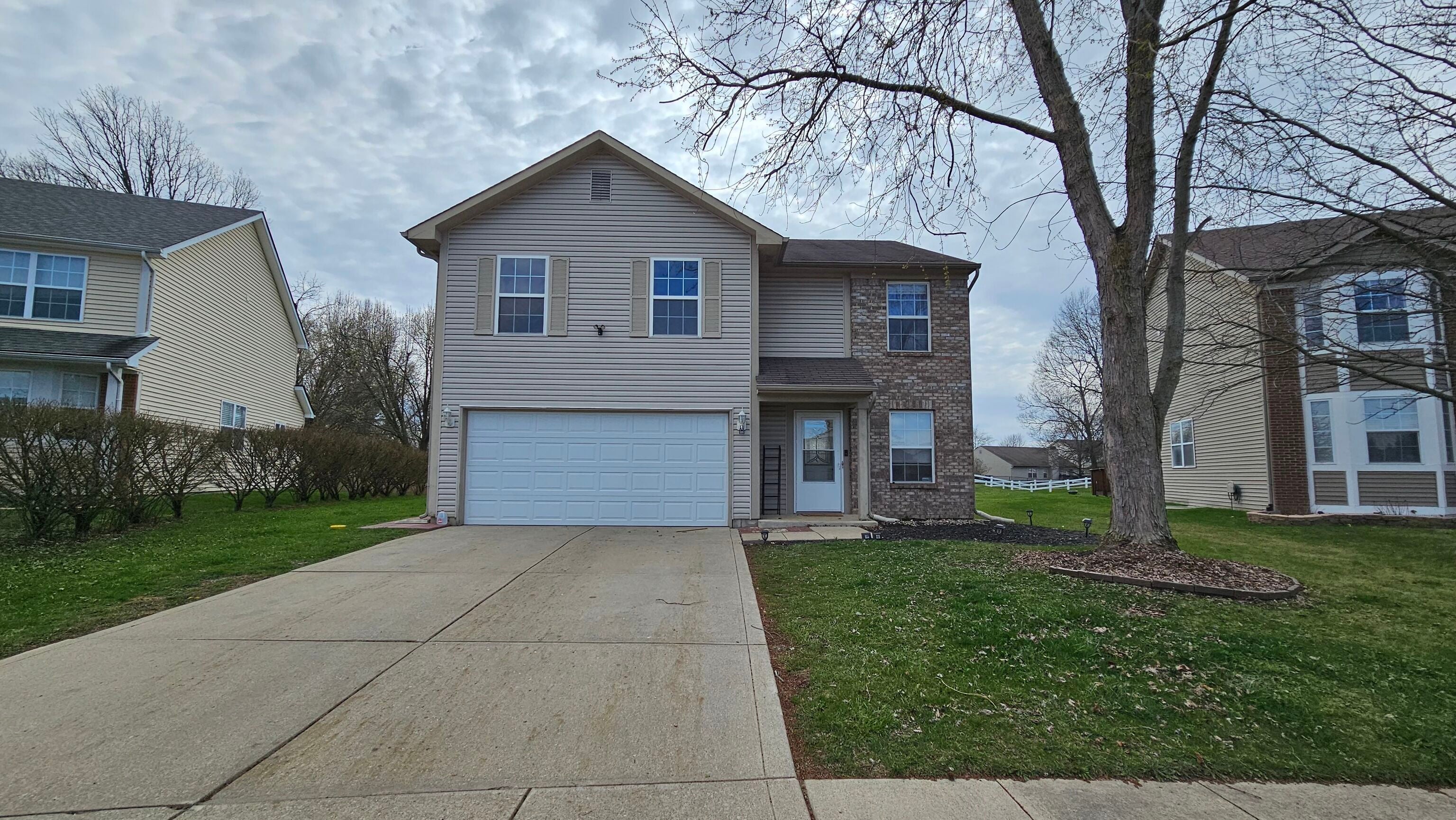 Photo of 6122 Chadworth Way Indianapolis, IN 46236