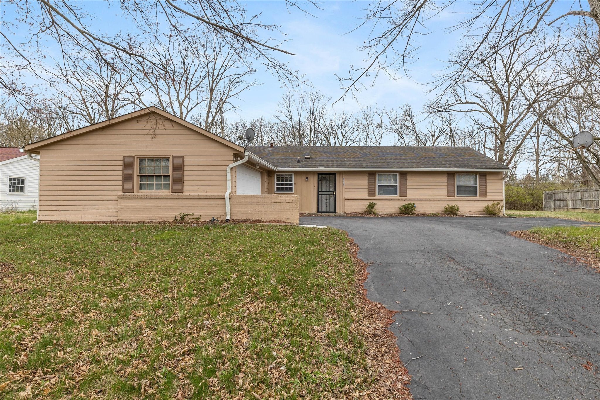 Photo of 7152 Woodside Drive Indianapolis, IN 46260
