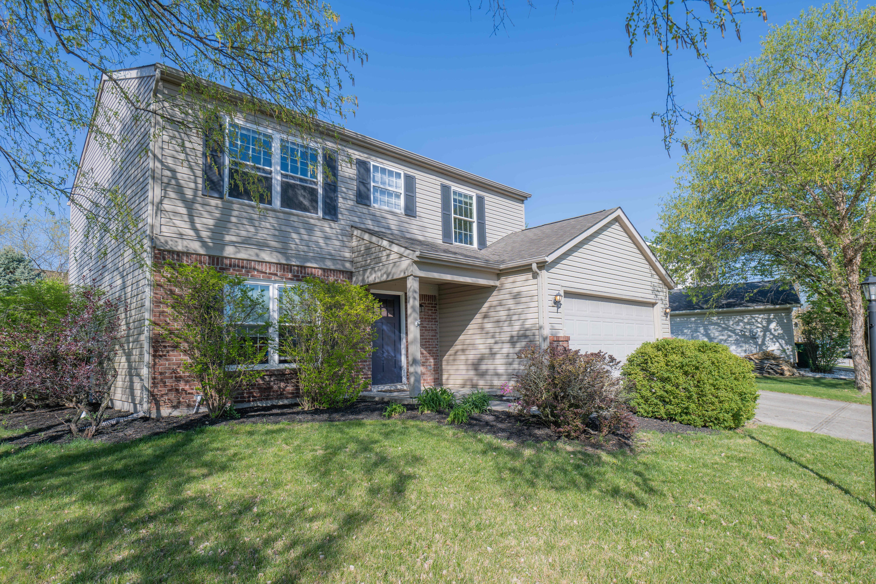 Photo of 8924 Waterton Place Fishers, IN 46038