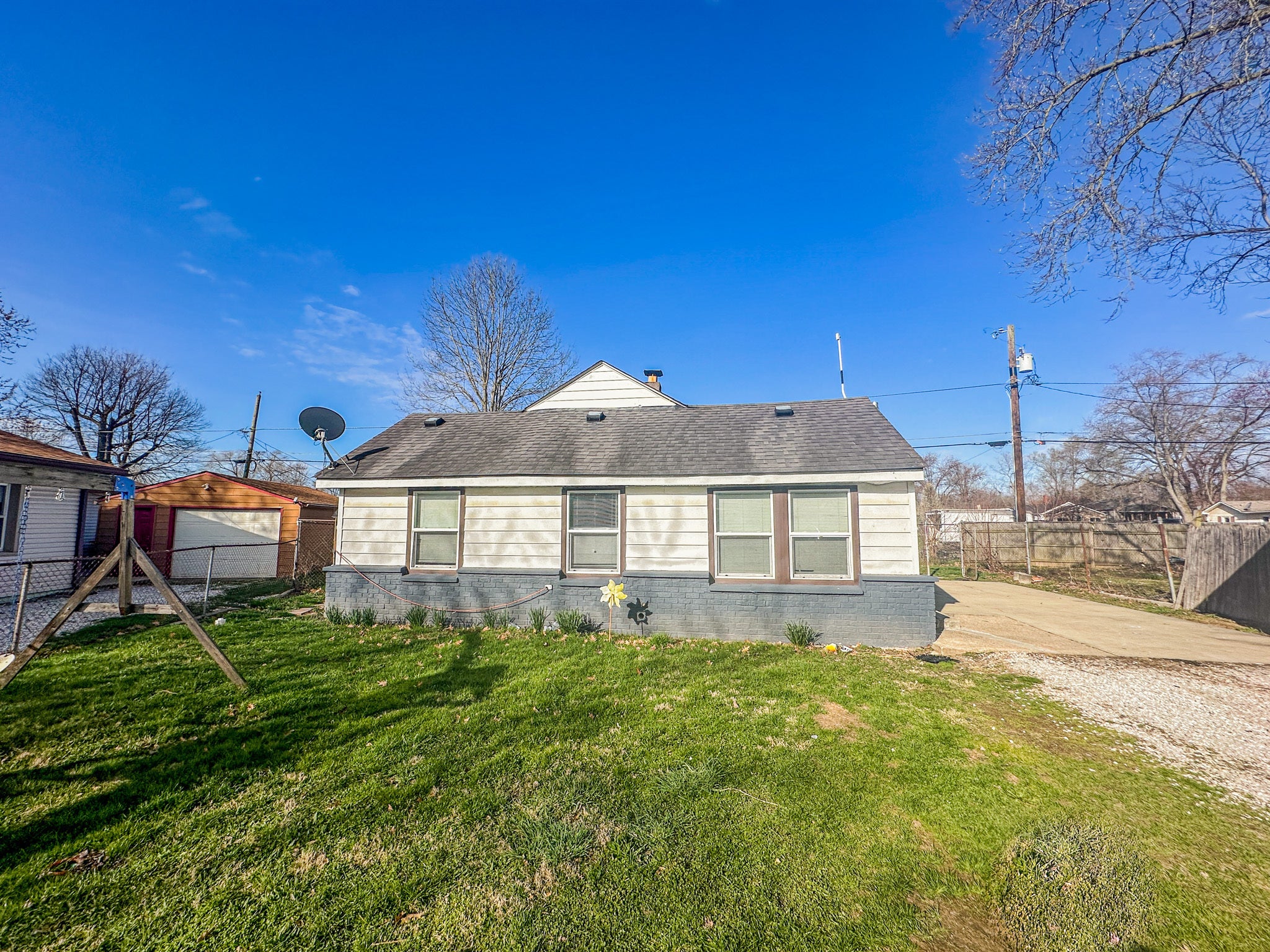 Photo of 3314 S Mcclure Street Indianapolis, IN 46221
