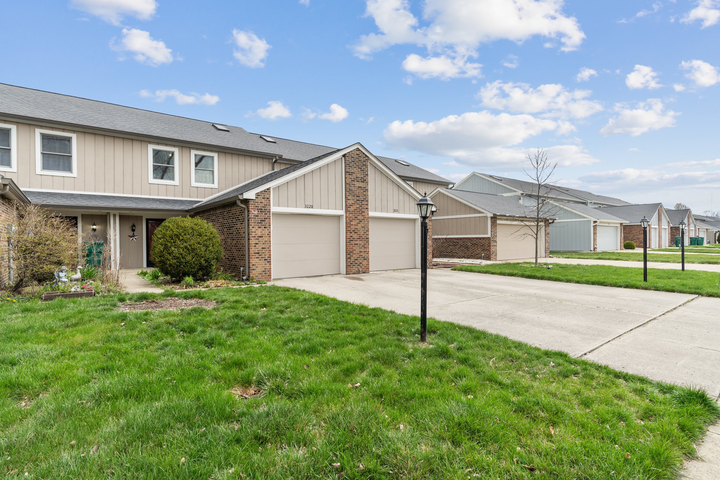 Photo of 3220 Sandpiper South Drive Indianapolis, IN 46268