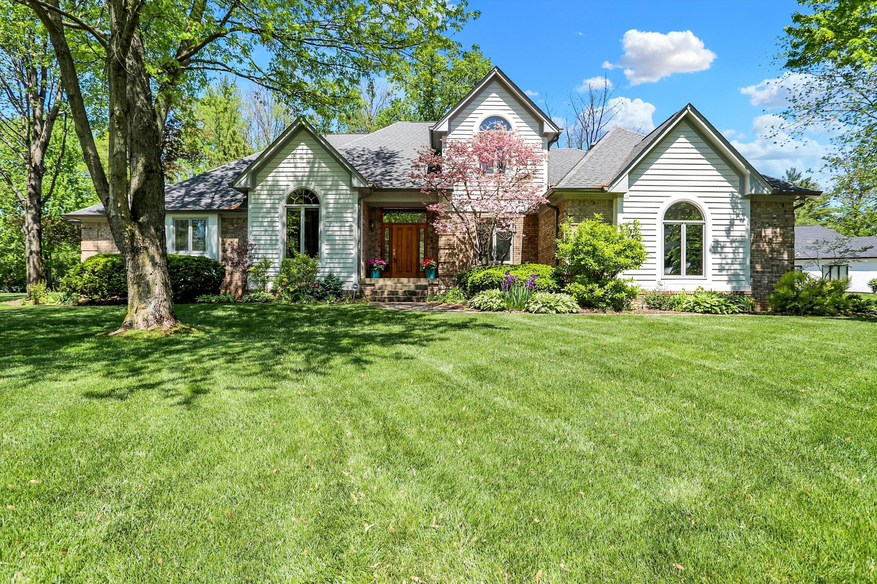 8131 Meadowbrook Drive, Indianapolis
