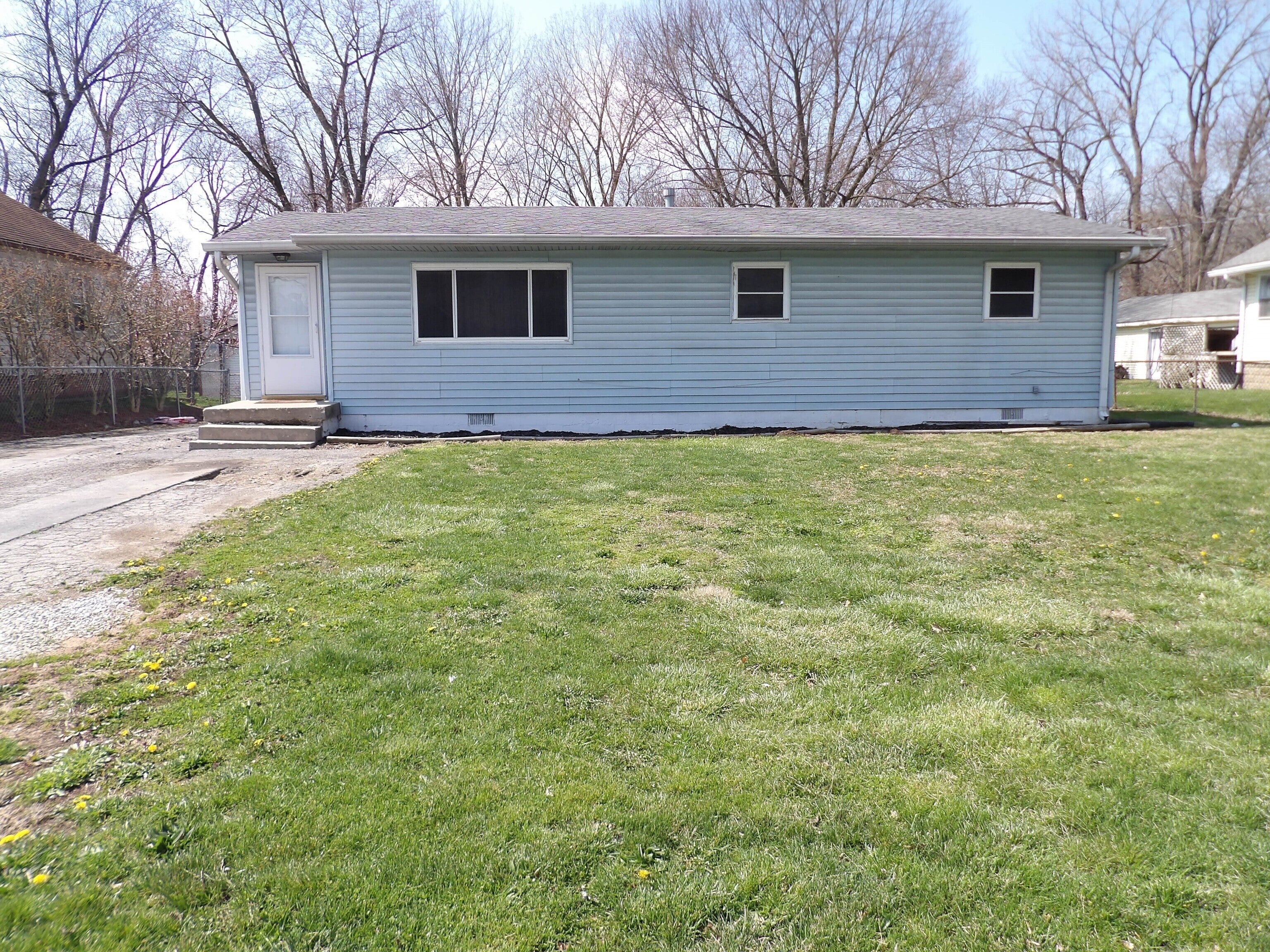 Photo of 1236 S Emerson Avenue Indianapolis, IN 46203