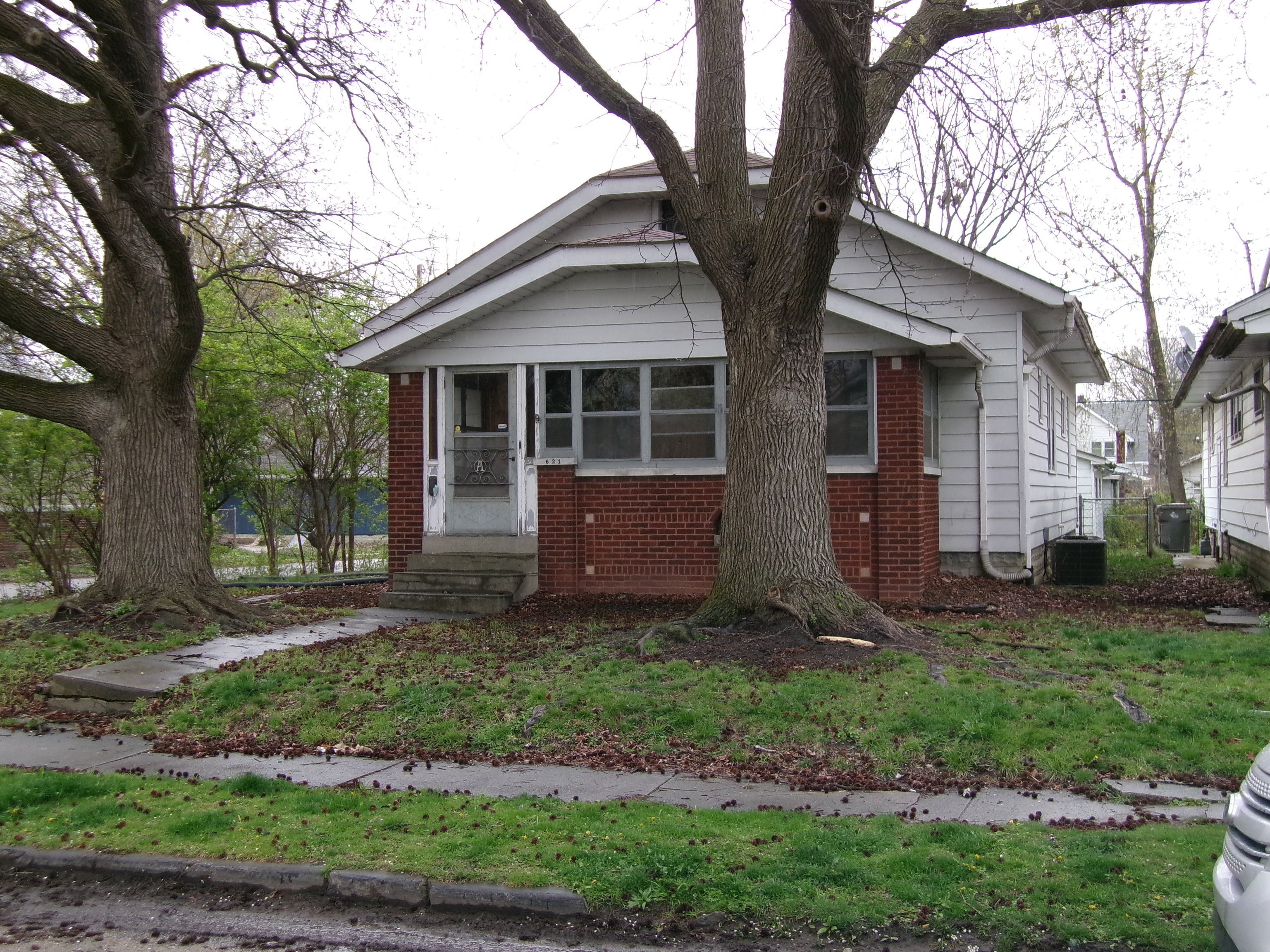 Photo of 621 N Denny Street Indianapolis, IN 46201