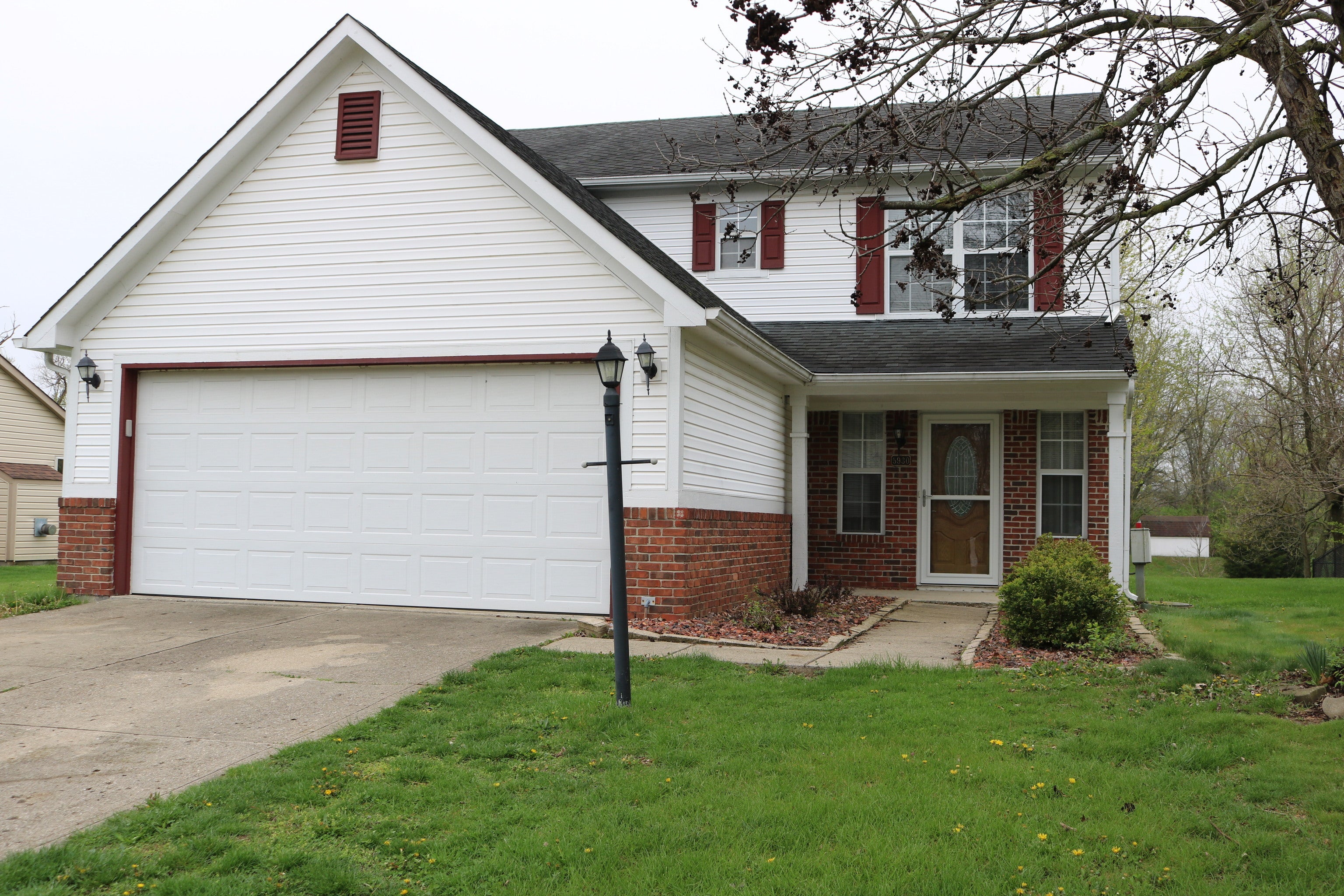 Photo of 5930 Oakcrest Drive Indianapolis, IN 46237