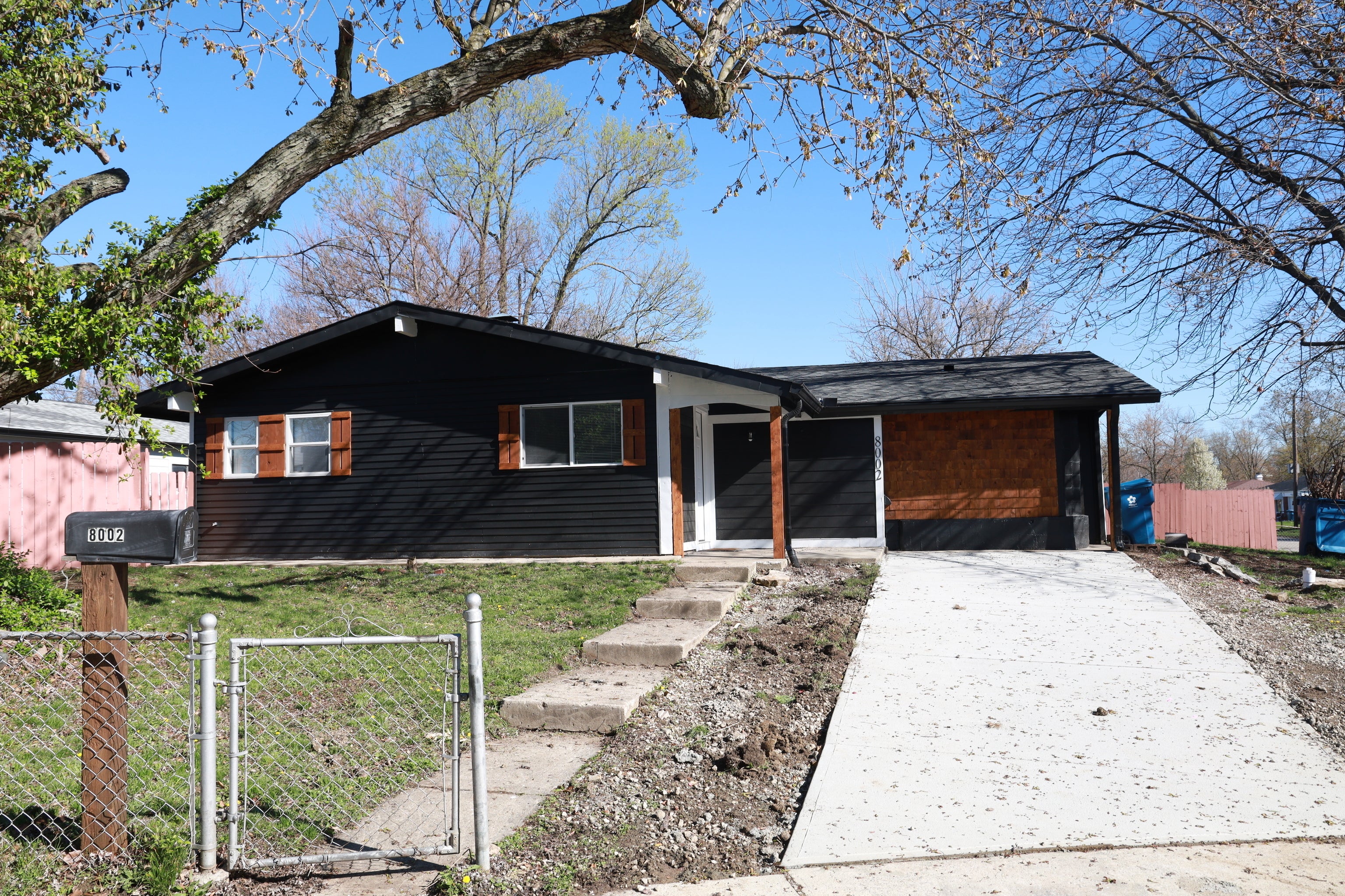 Photo of 8002 Roy Road Indianapolis, IN 46219