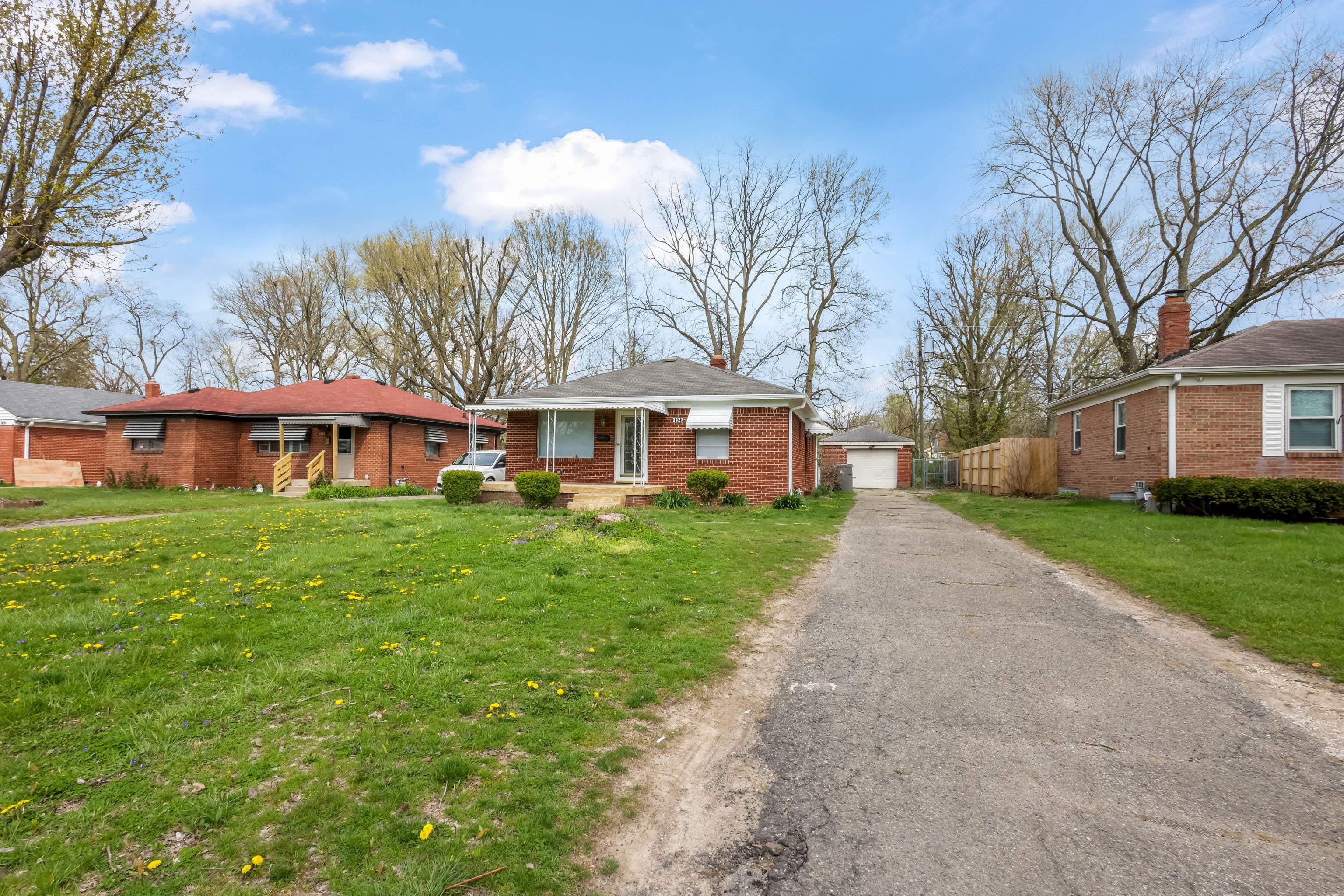 Photo of 3427 N Gladstone Avenue Indianapolis, IN 46218