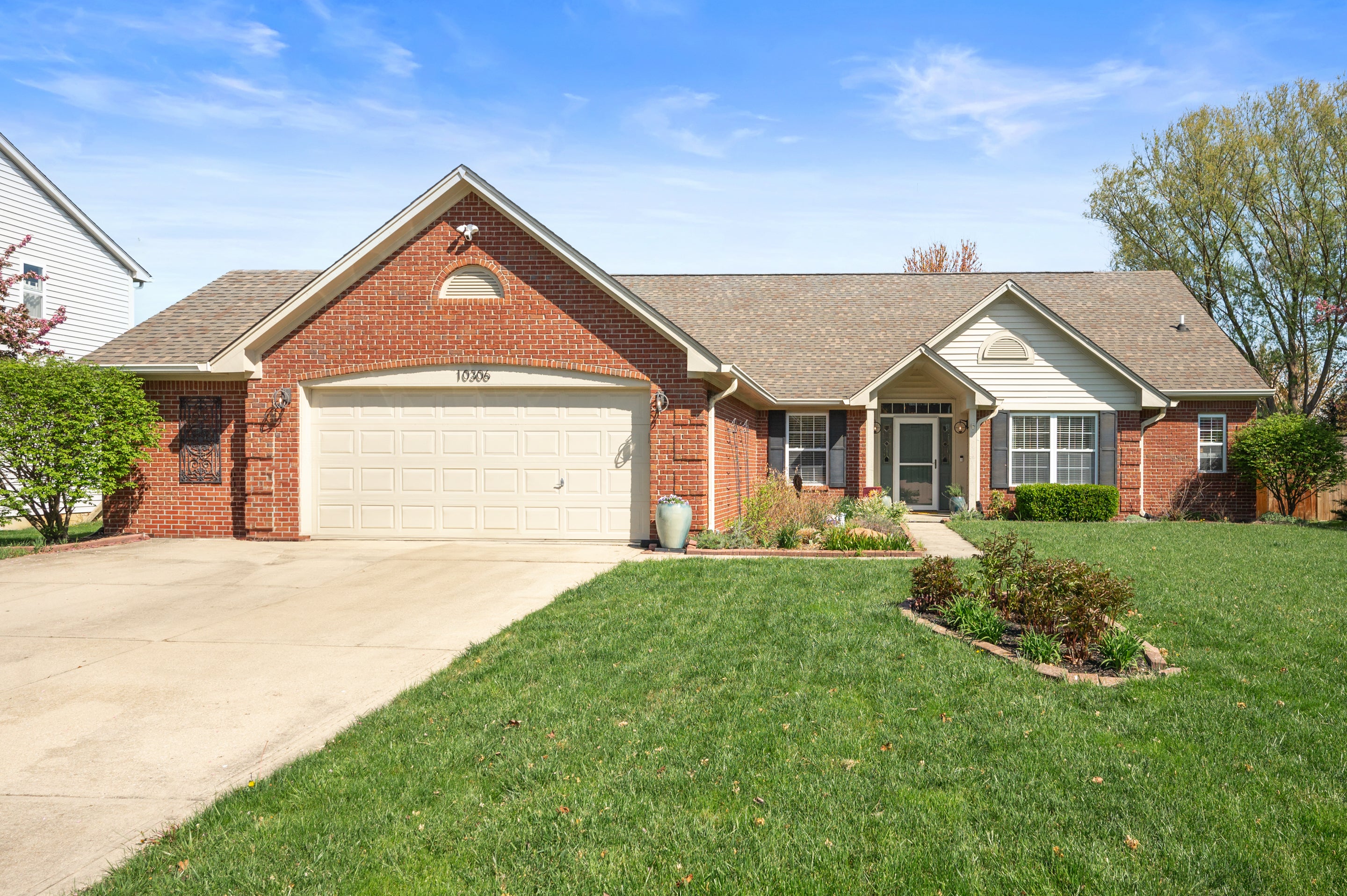 Photo of 10306 Tybalt Drive Fishers, IN 46038
