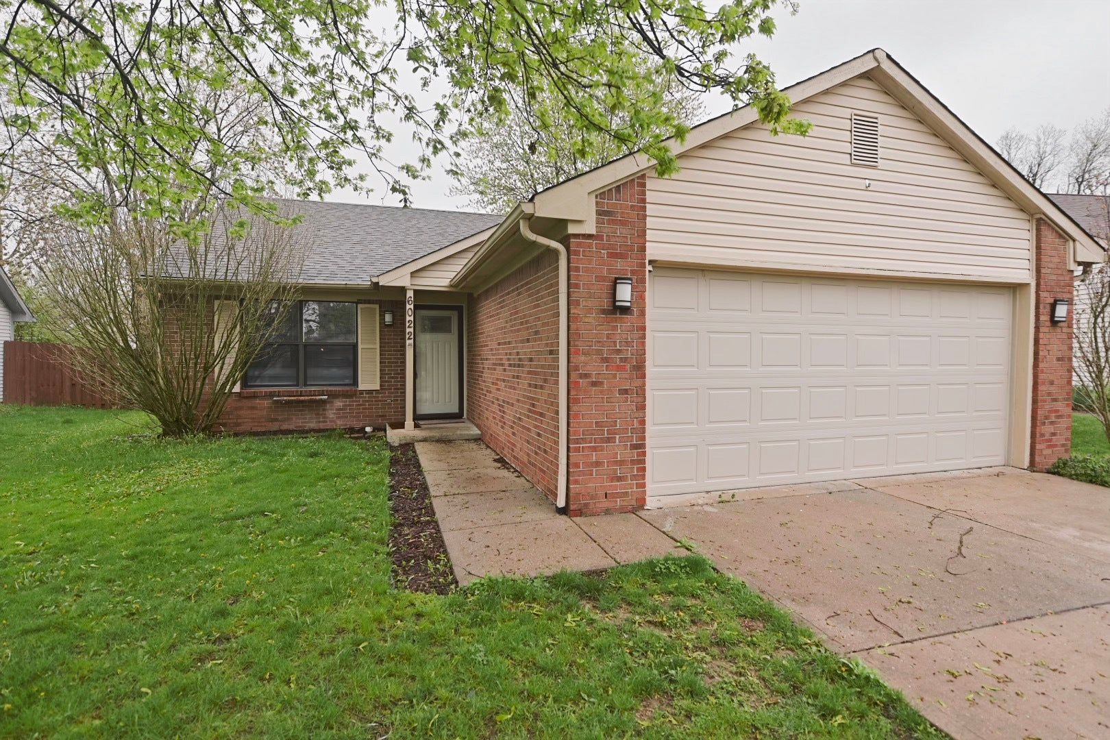 Photo of 6022 Hayford Way Indianapolis, IN 46254