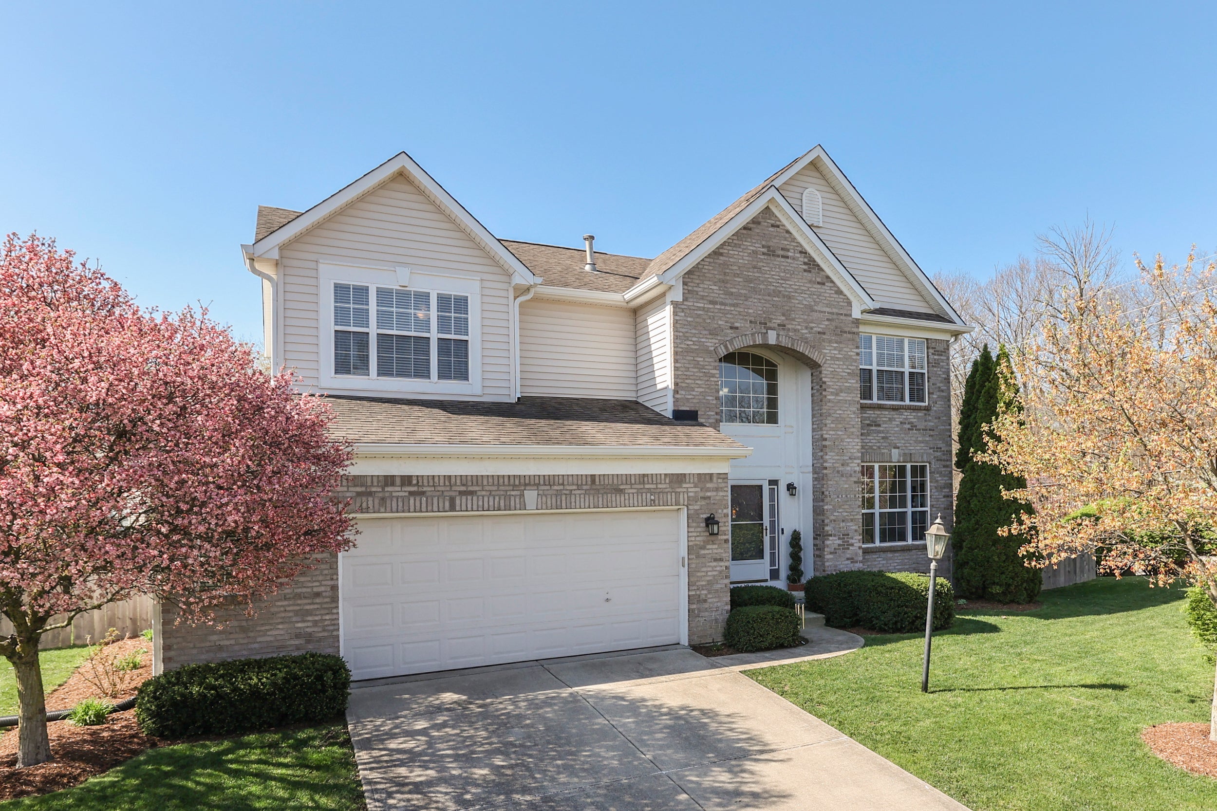 Photo of 8325 Providence Drive Fishers, IN 46038