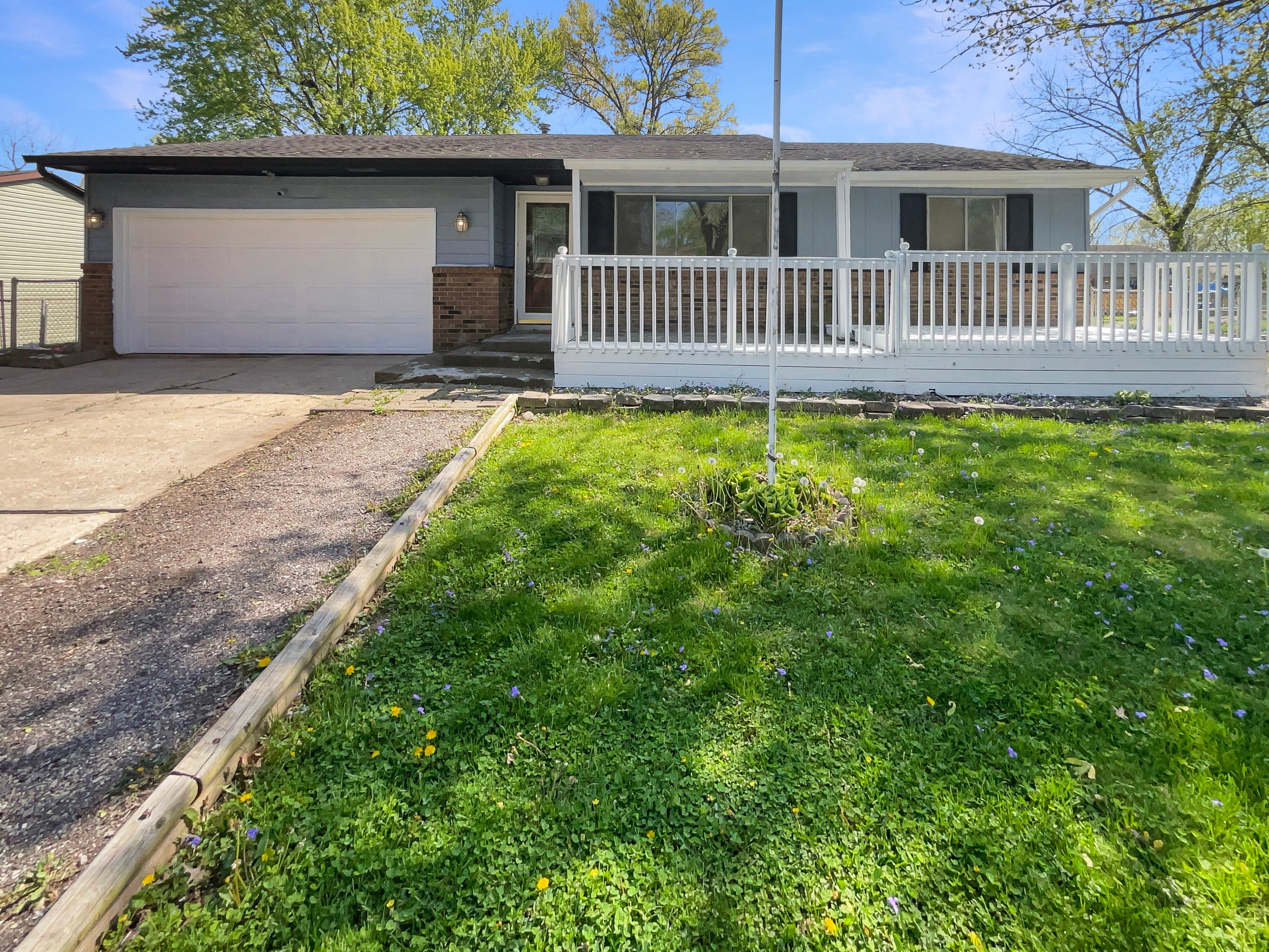 Photo of 5237 Norcroft Drive Indianapolis, IN 46221