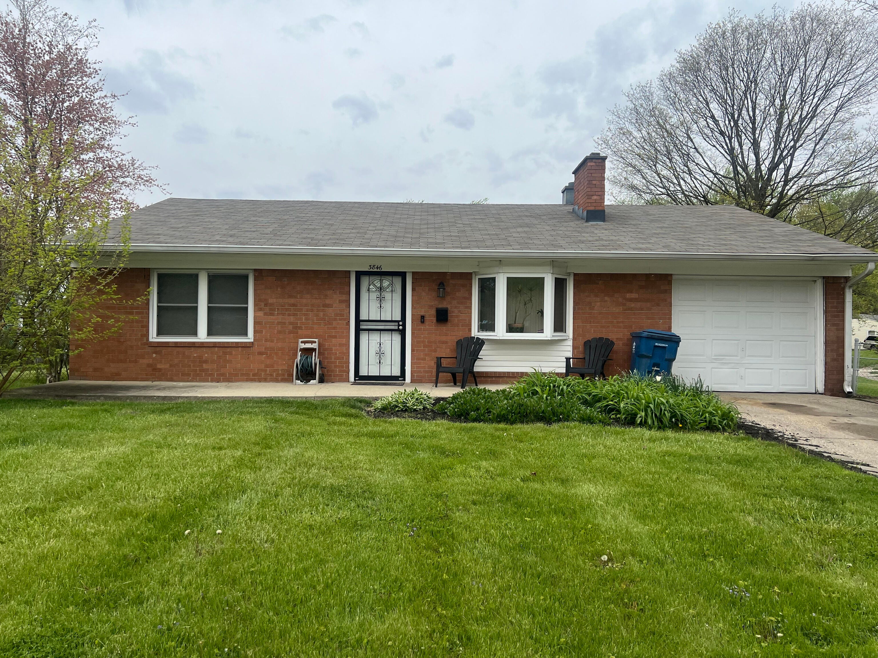 Photo of 3846 Alsace Place Indianapolis, IN 46226