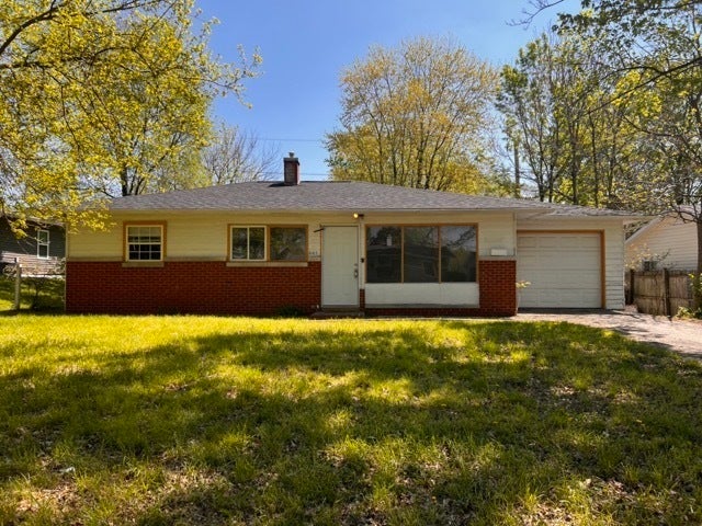 Photo of 3167 Shick Drive Indianapolis, IN 46218