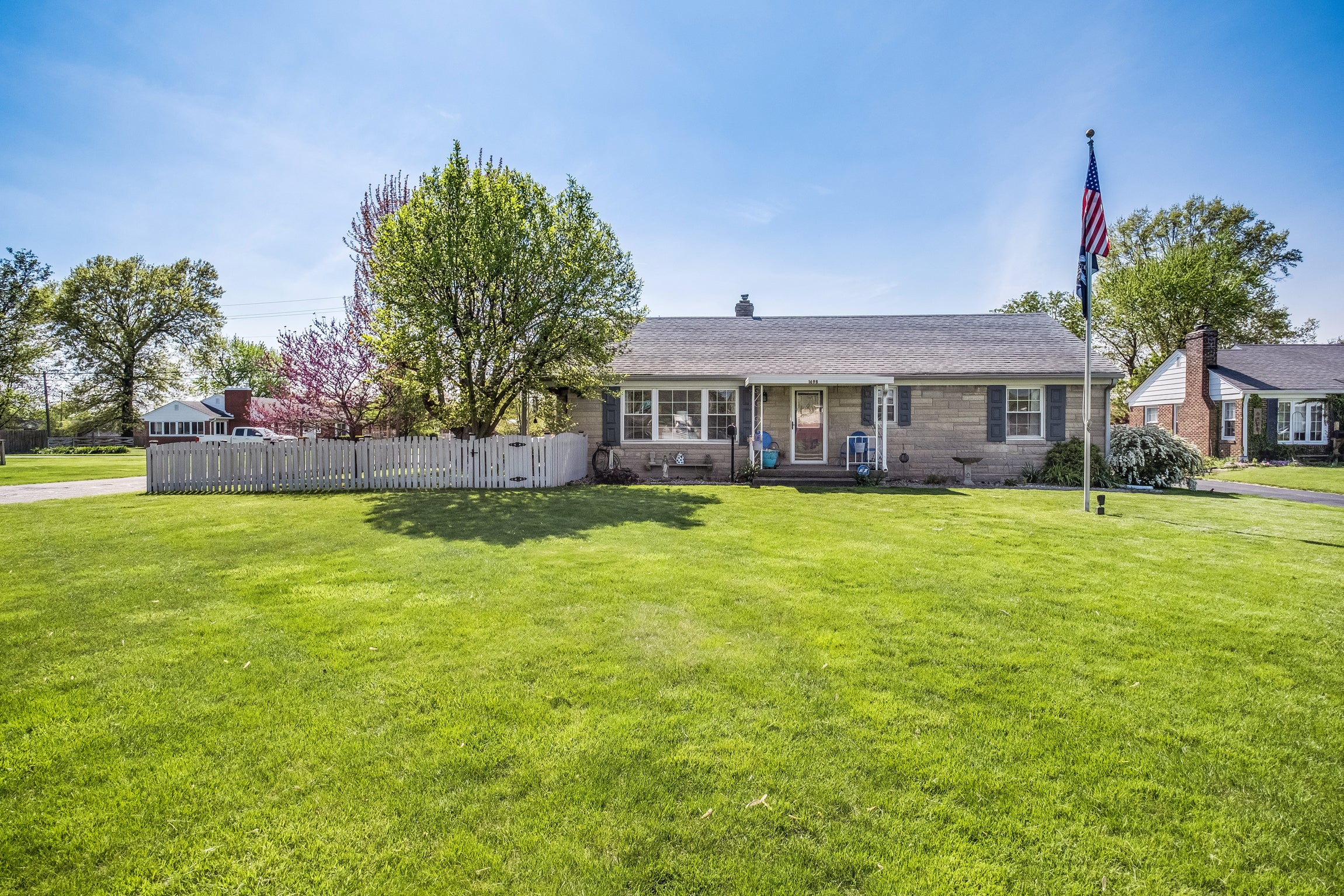 Photo of 1698 Tulip Drive Indianapolis, IN 46227