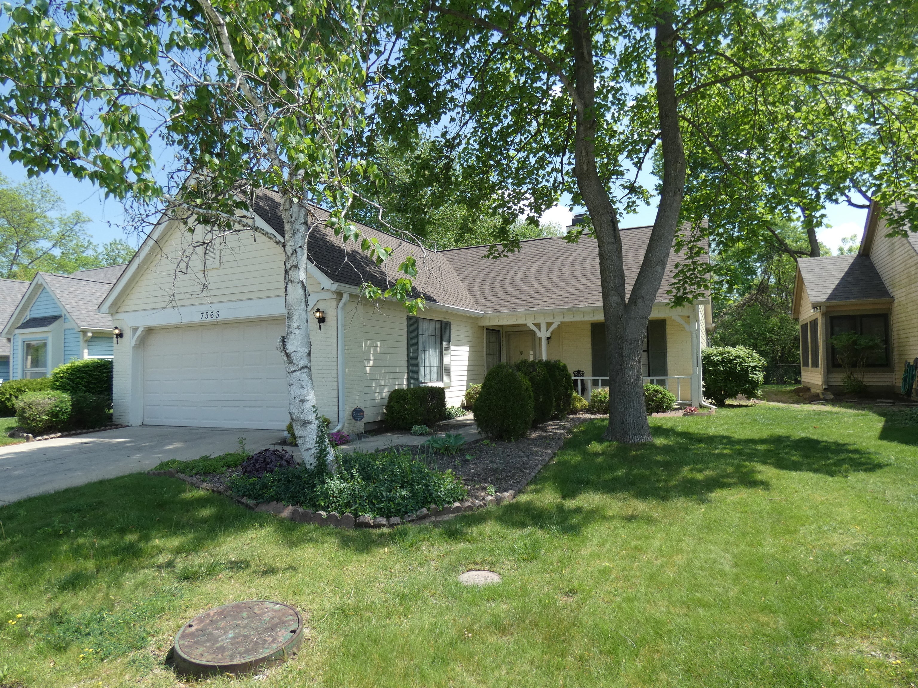 Photo of 7563 Copperfield Way Indianapolis, IN 46256