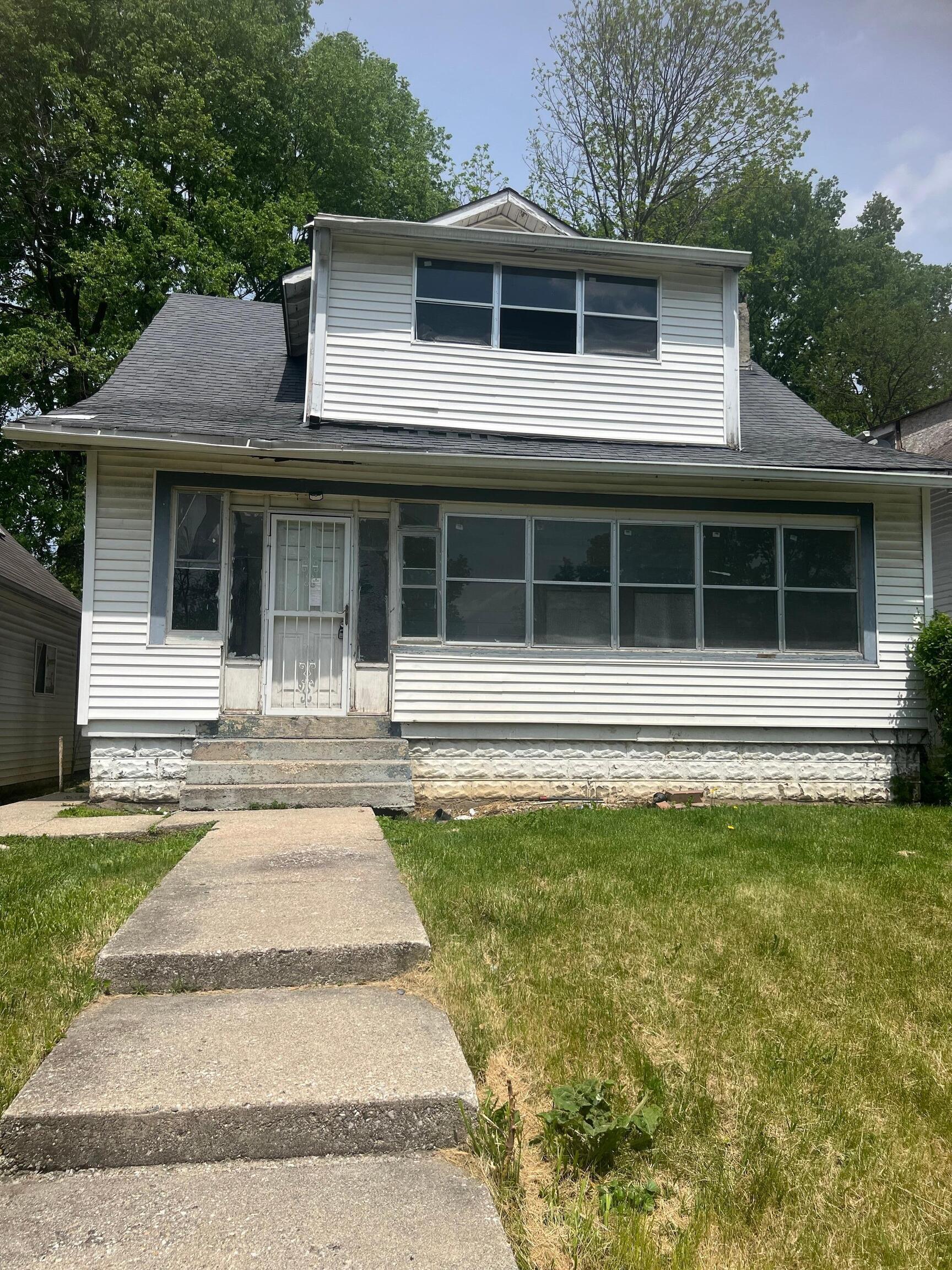 1232 W 35th Street, Indianapolis