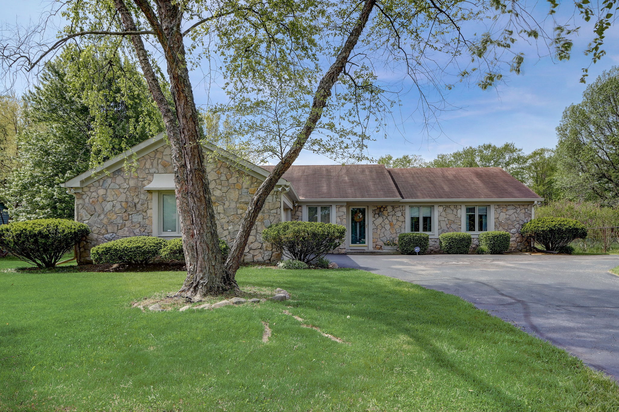 5501 Indian Cove Road, Indianapolis