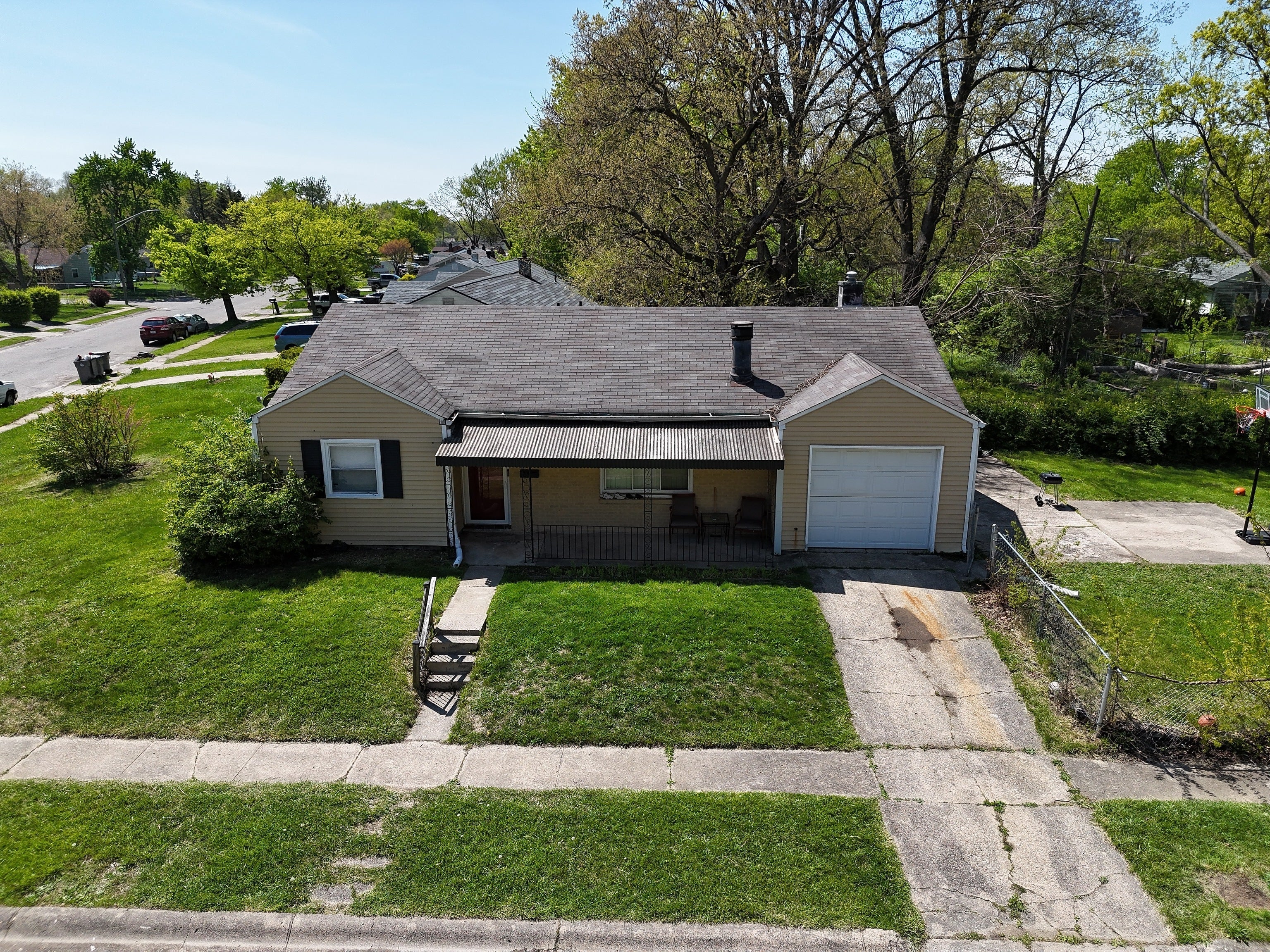 Photo of 2402 N Sheridan Avenue Indianapolis, IN 46219