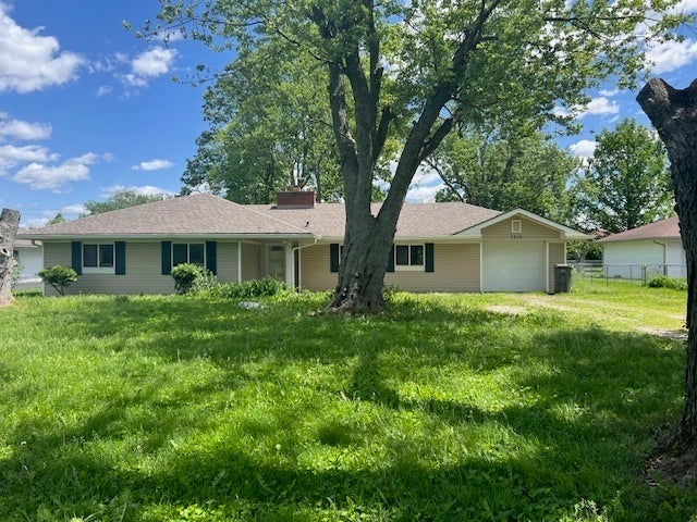 Photo of 7819 S Oak Drive Indianapolis, IN 46227
