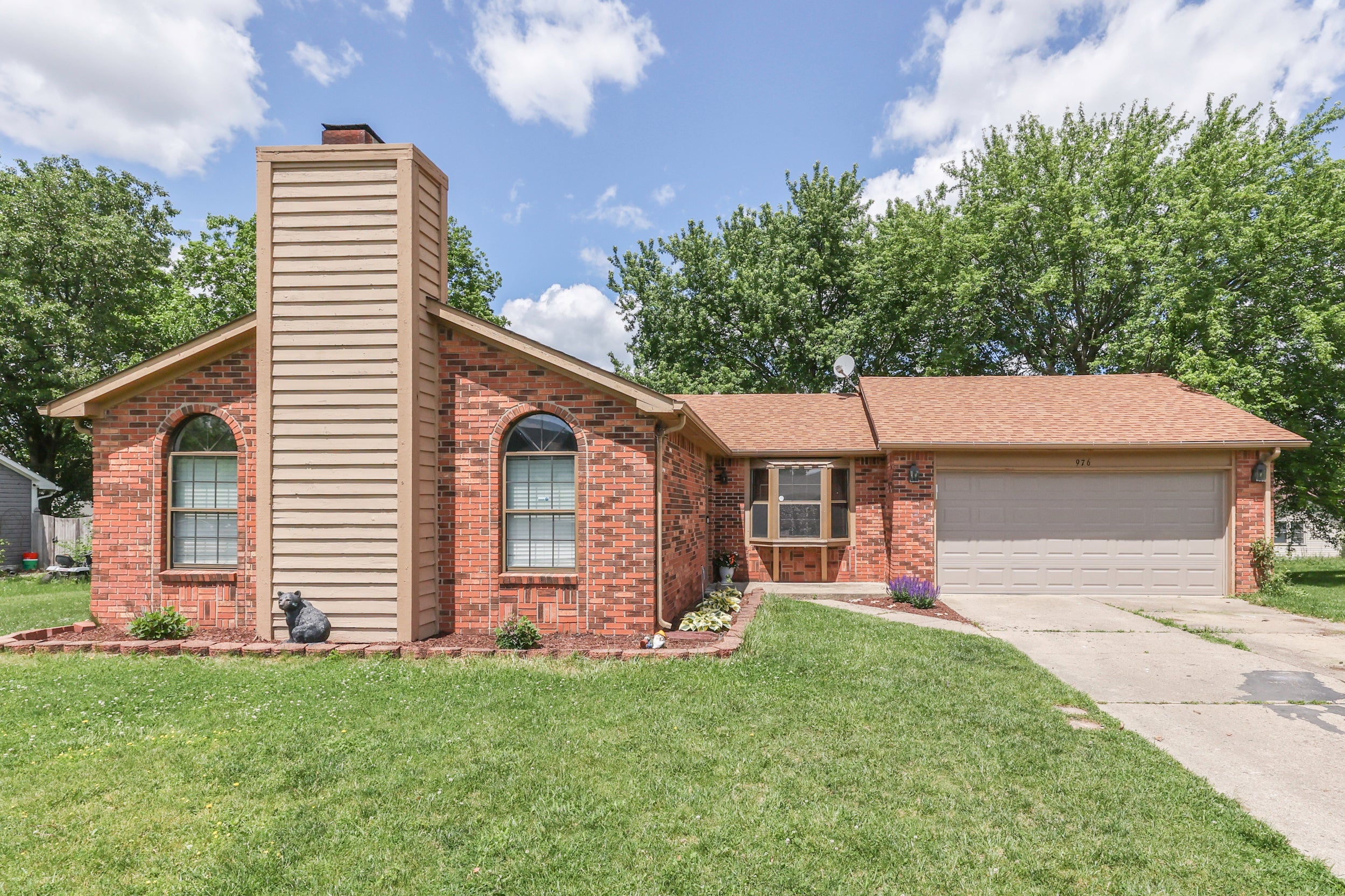 Photo of 976 Spring Meadow Drive Greenwood, IN 46143