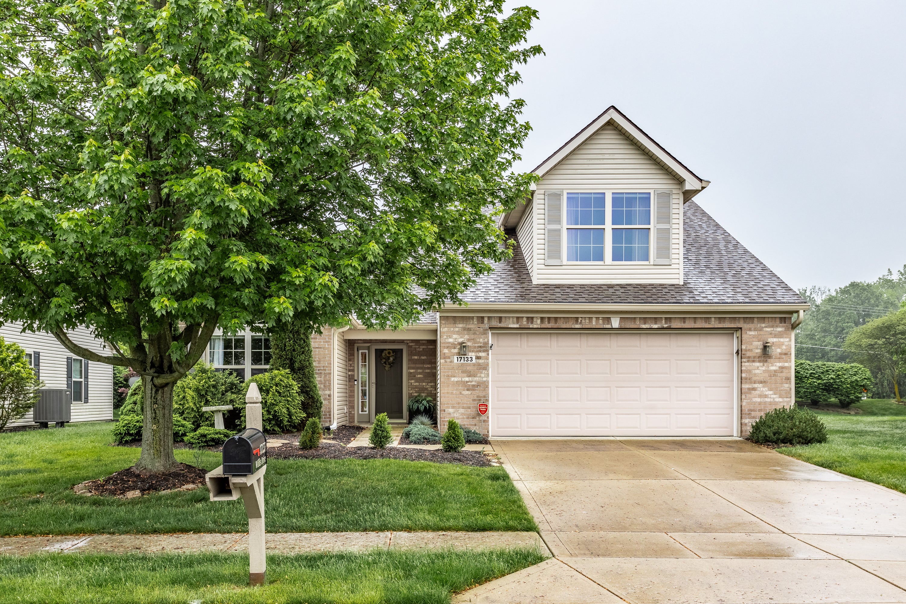 Photo of 17133 Willis Drive Noblesville, IN 46062