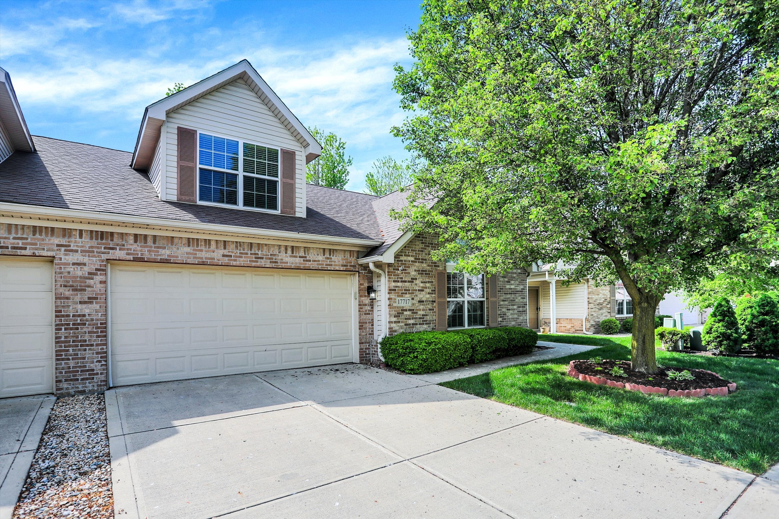 Photo of 17717 Crown Pointe Court Noblesville, IN 46062