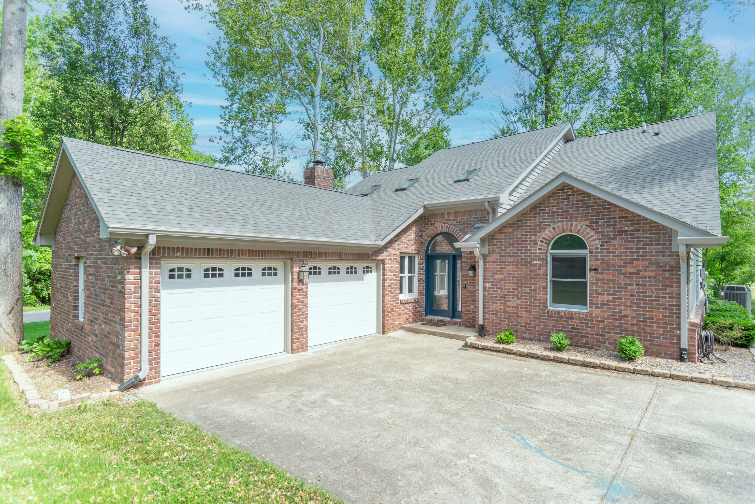 3055 N Country Club Road, Martinsville