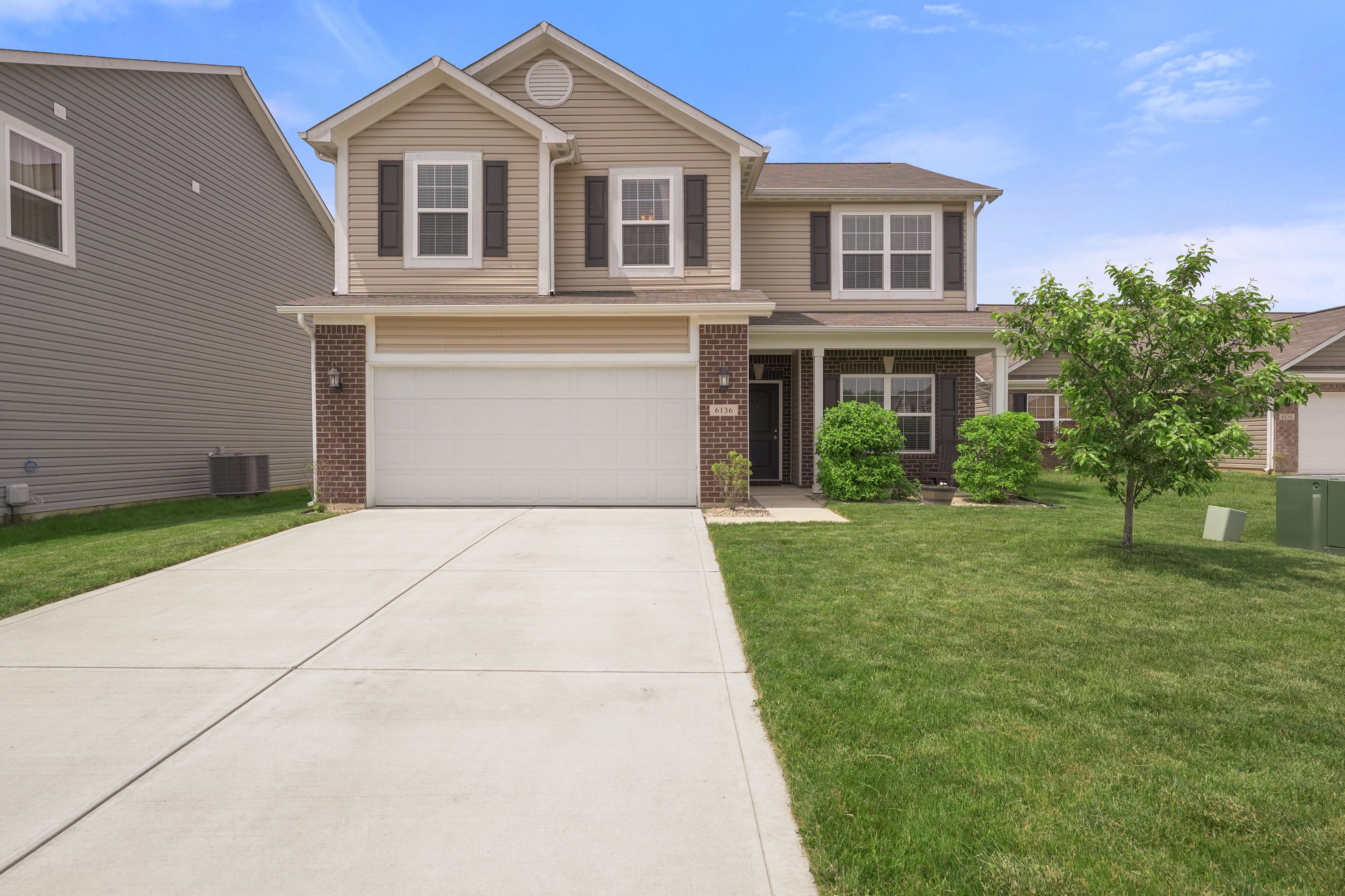 6136 Emerald Commons Drive, Indianapolis