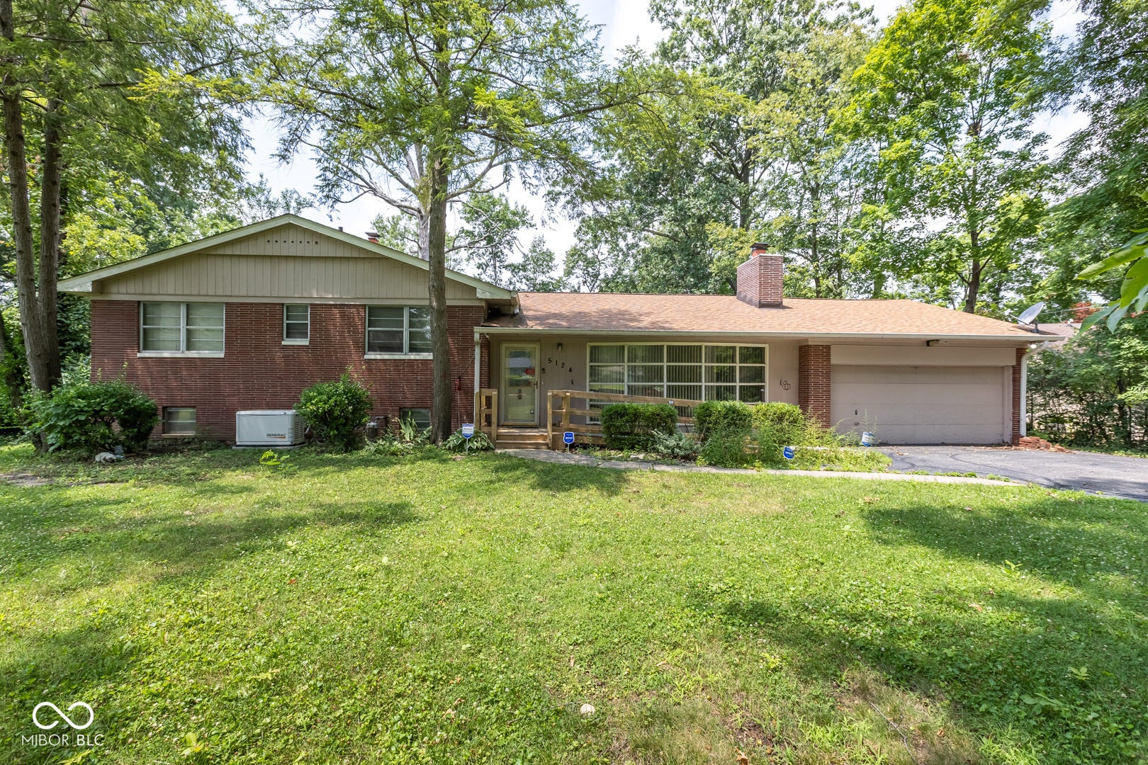 Photo of 5124 Wexford Road Indianapolis, IN 46226