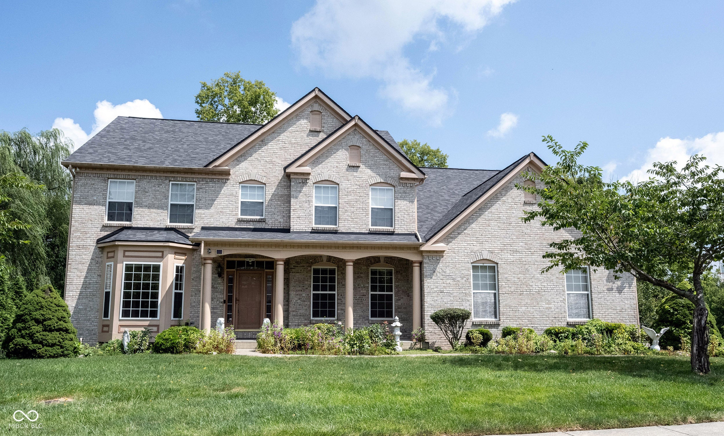 8727 Santana Lane, Indianapolis