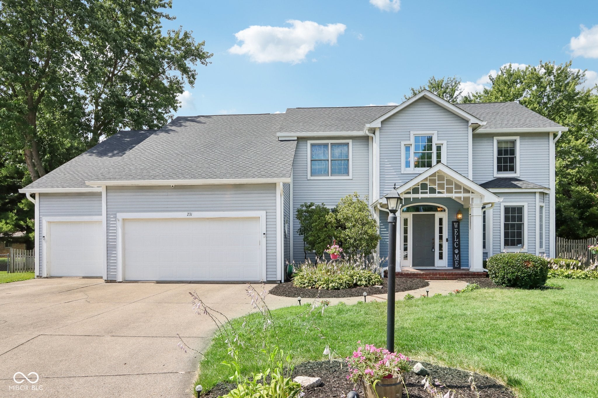 231 Whispering Willow Court, Noblesville