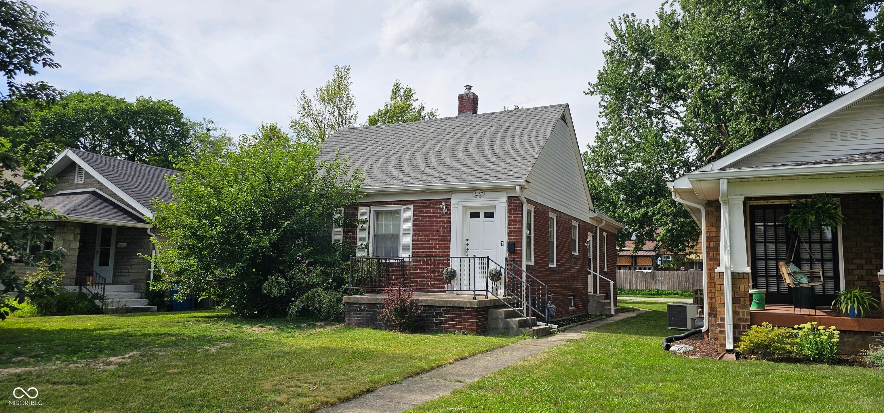 5232 E 10th Street, Indianapolis