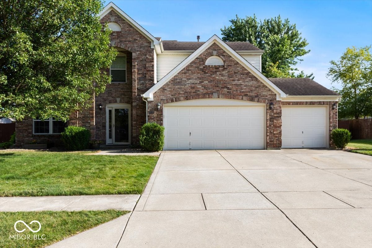 1325 Valleygrass Drive, Brownsburg