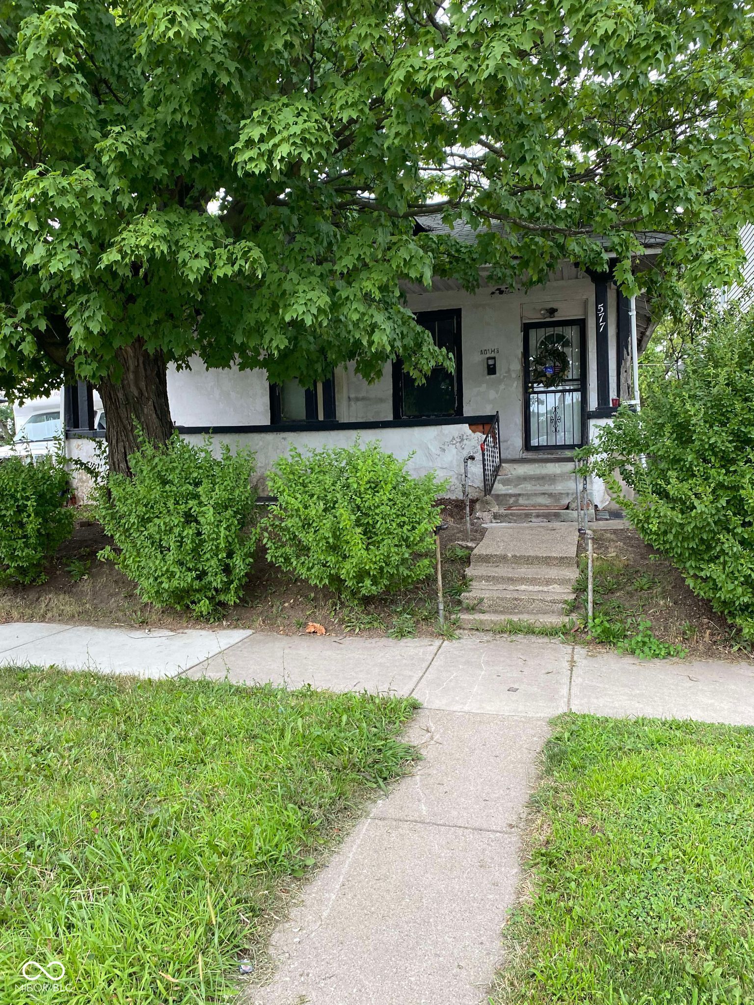 Photo of 577 N Belmont Avenue Indianapolis, IN 46222