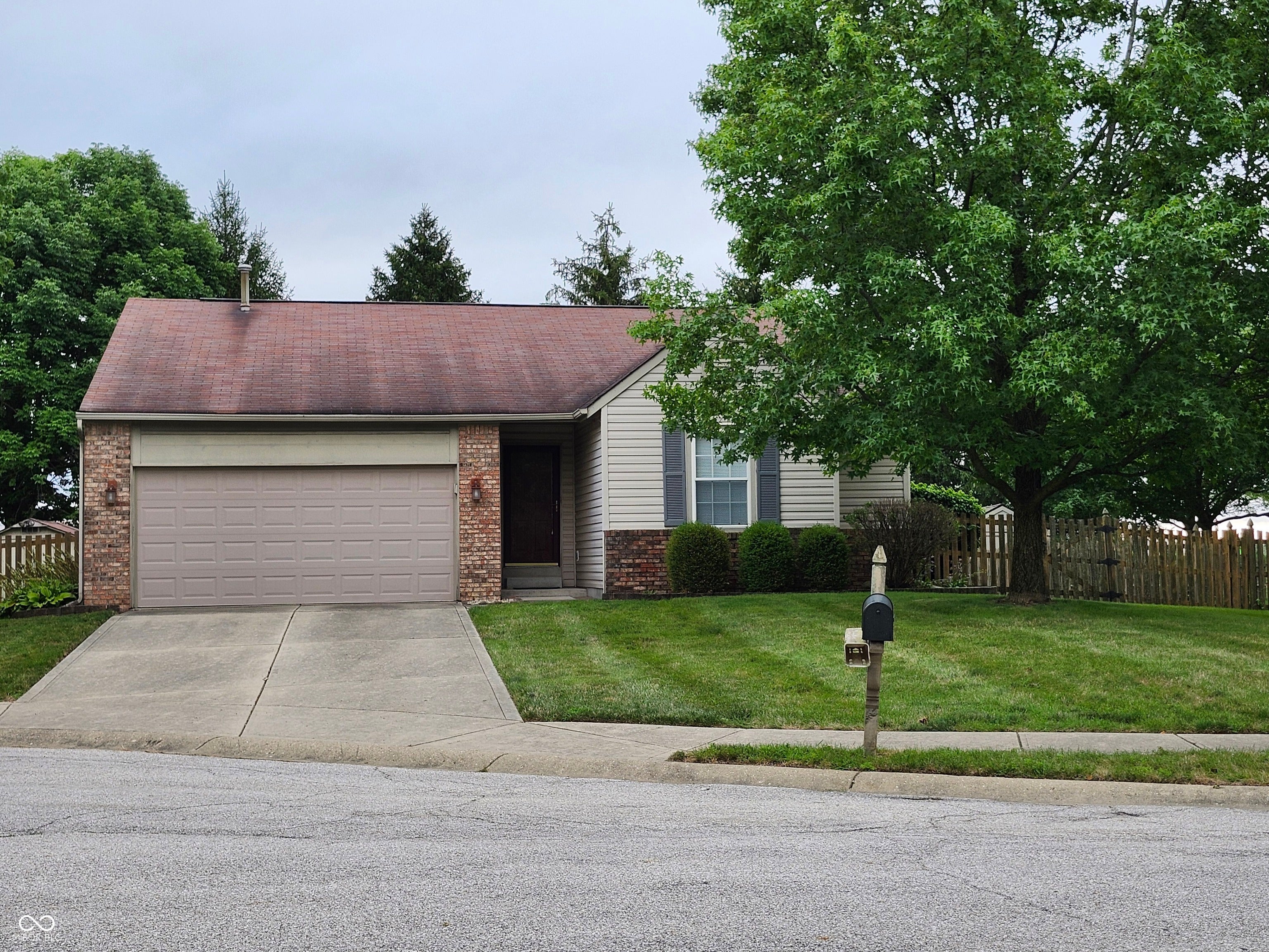 Photo of 35 Nelson Circle Brownsburg, IN 46112