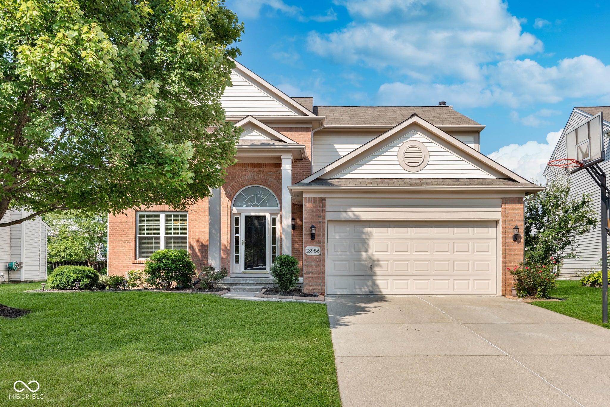Photo of 13986 Avalon East Drive Fishers, IN 46037