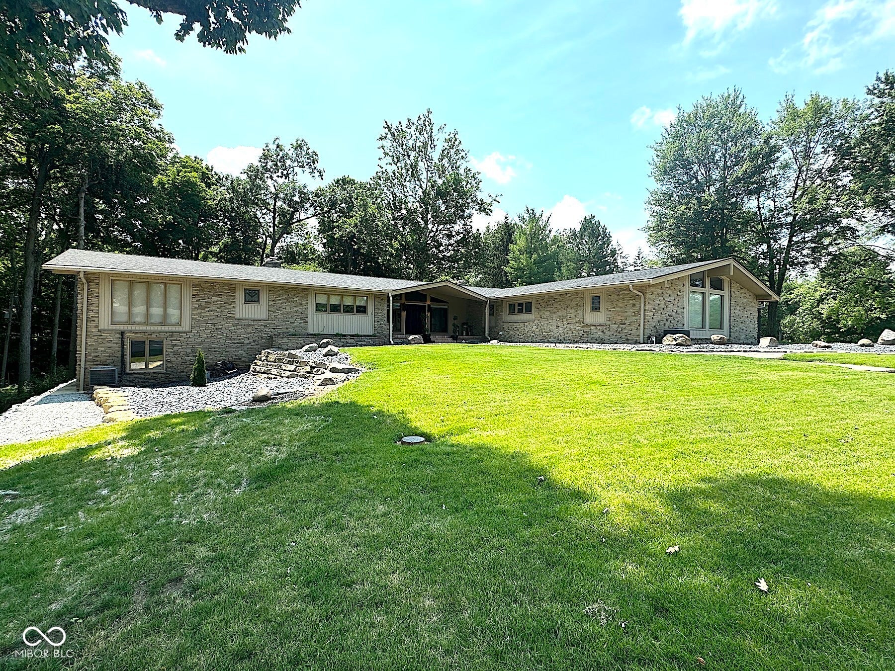 Photo of 6255 Macatuck Drive Indianapolis, IN 46220