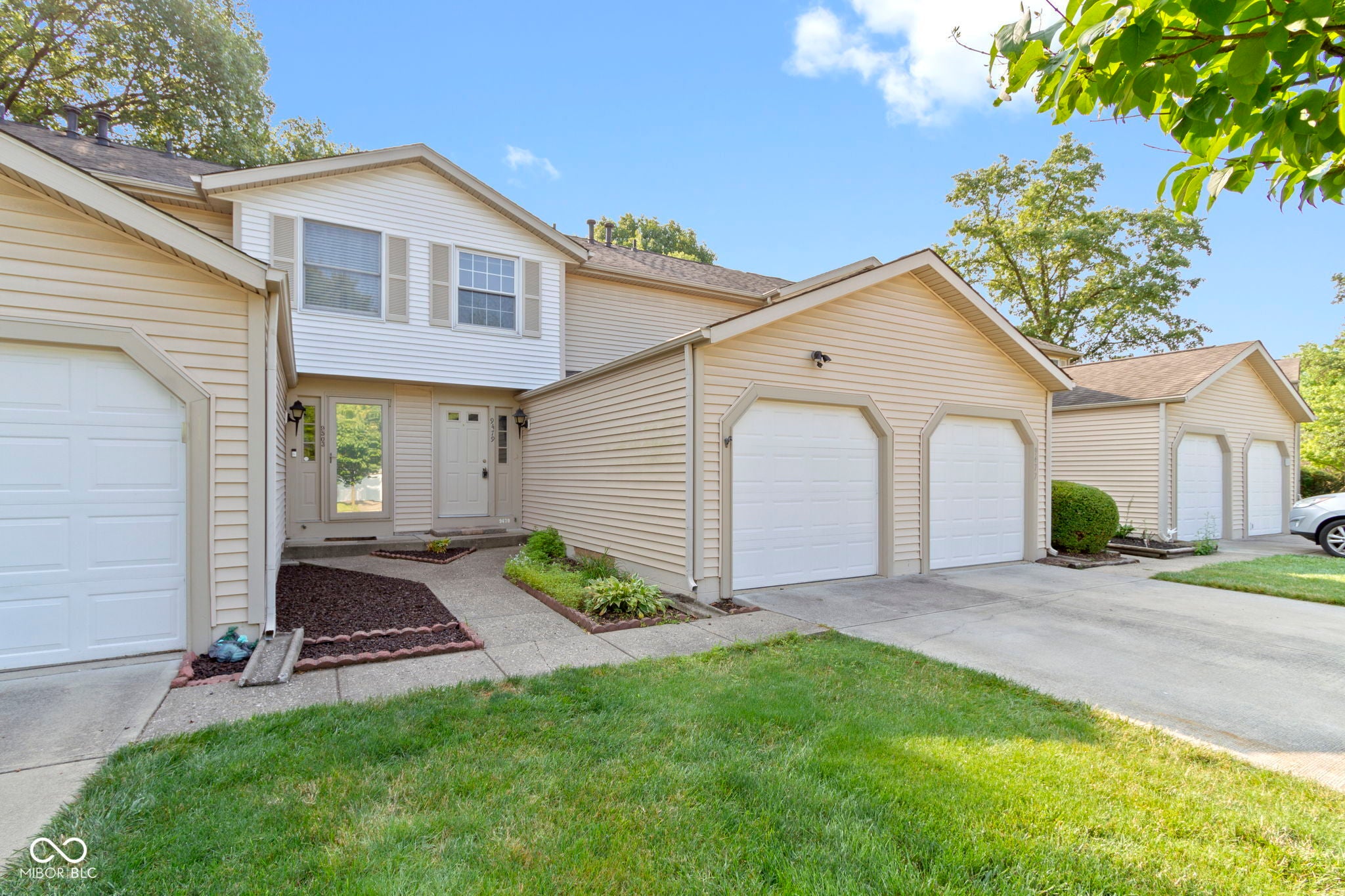 9479 Bent Brook Drive, Indianapolis