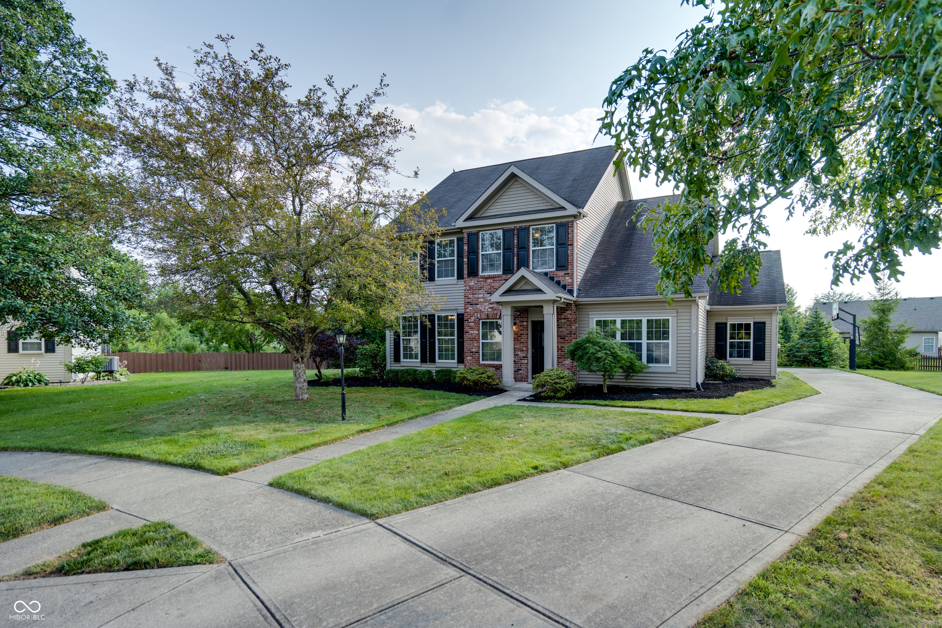 Photo of 12704 Pavestone Court Fishers, IN 46037