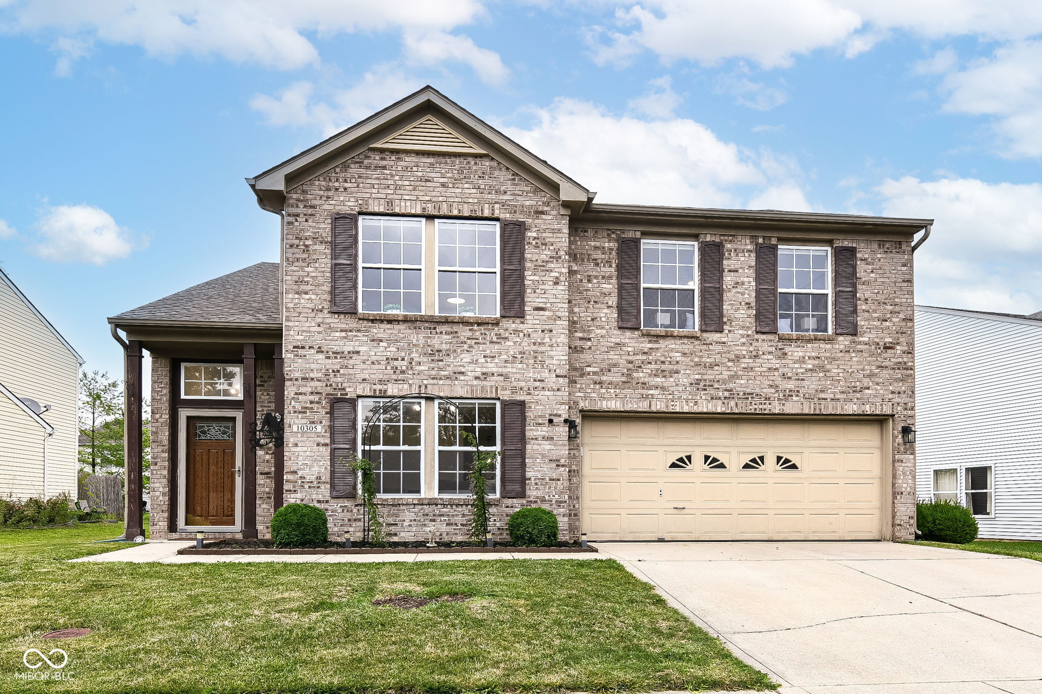 Photo of 10305 Lothbury Circle Fishers, IN 46037